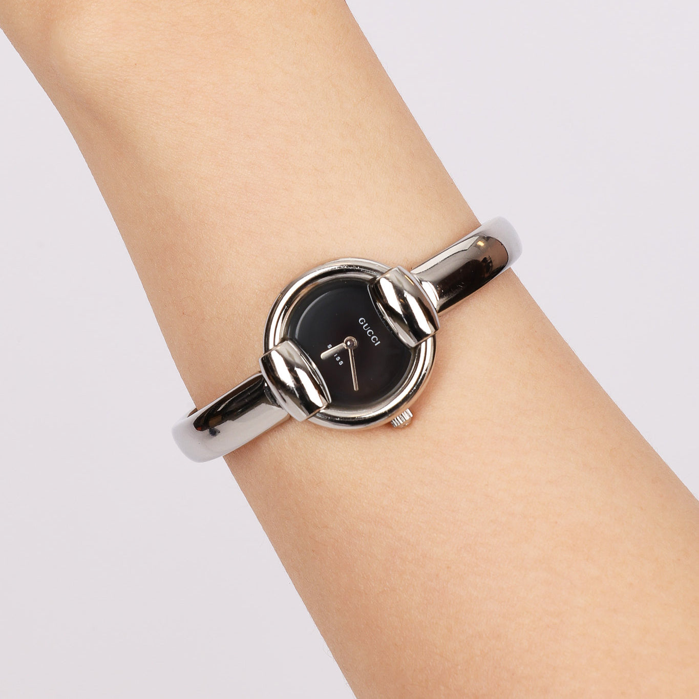 Gucci Stainless Steel Circle Watch