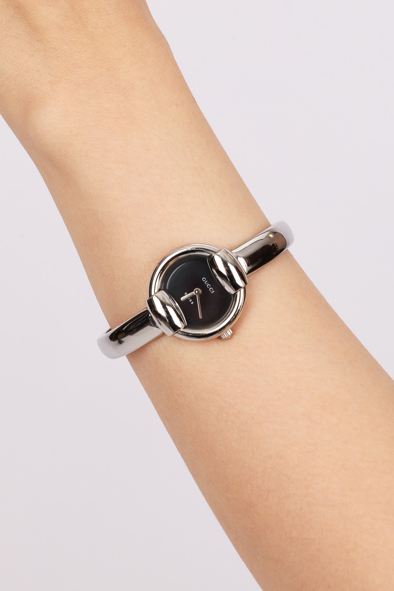 Gucci Stainless Steel Circle Watch