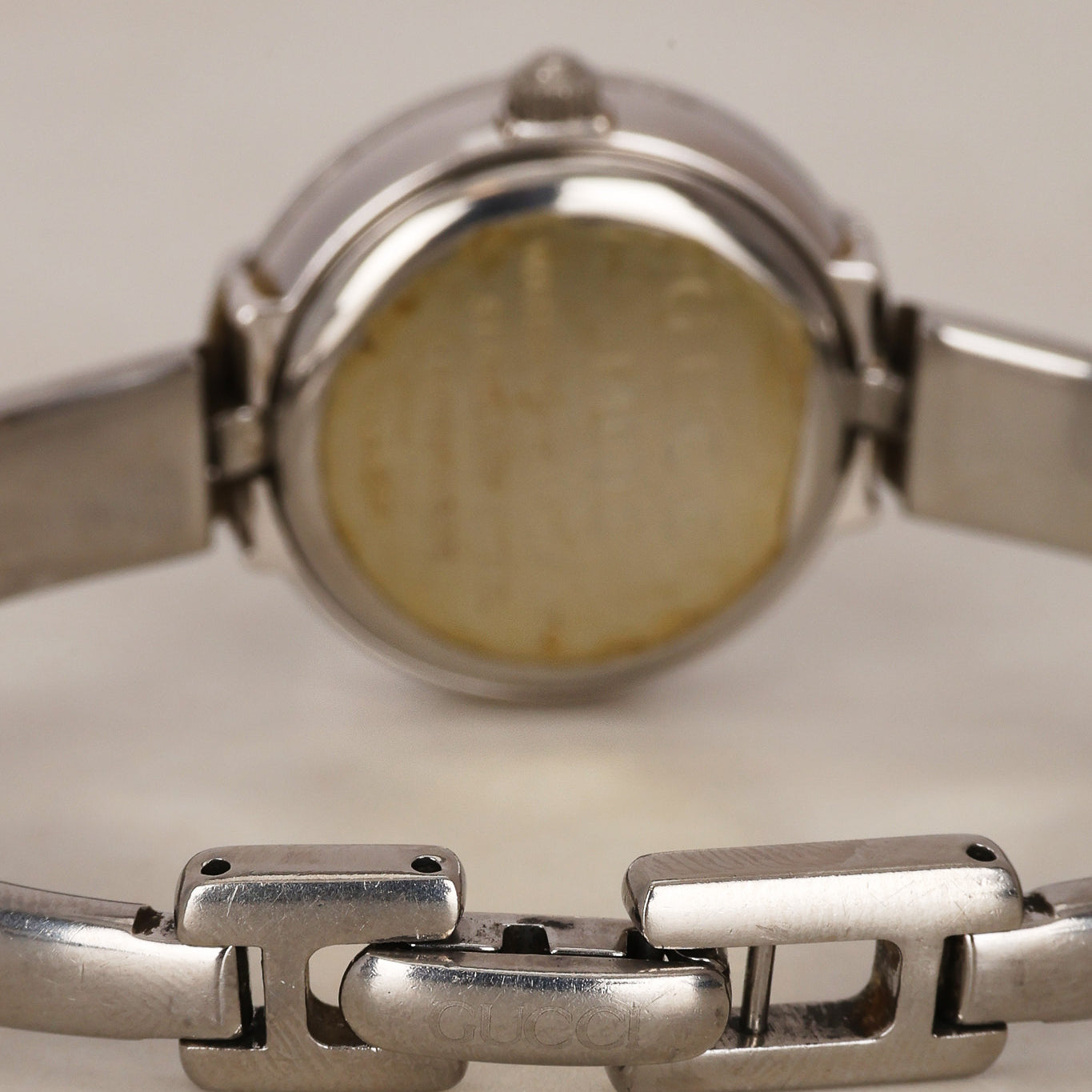 Gucci Stainless Steel Circle Watch
