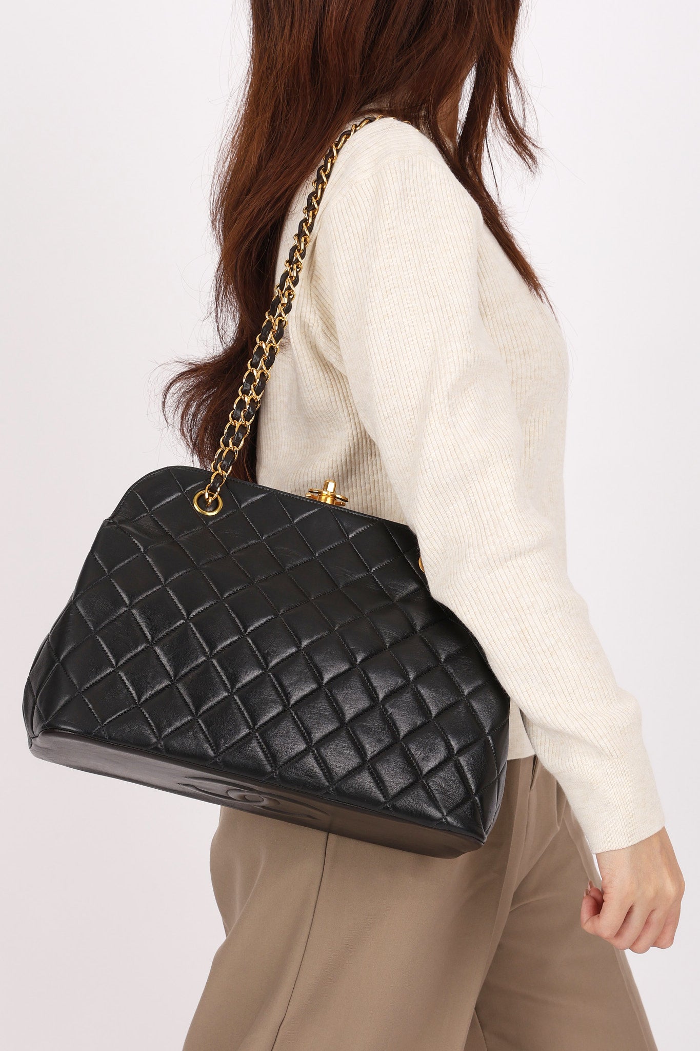 Chanel Kisslock Shoulder Bag Black Lambskin 24K GP