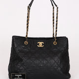 Chanel Tote Black Calfskin AGHW