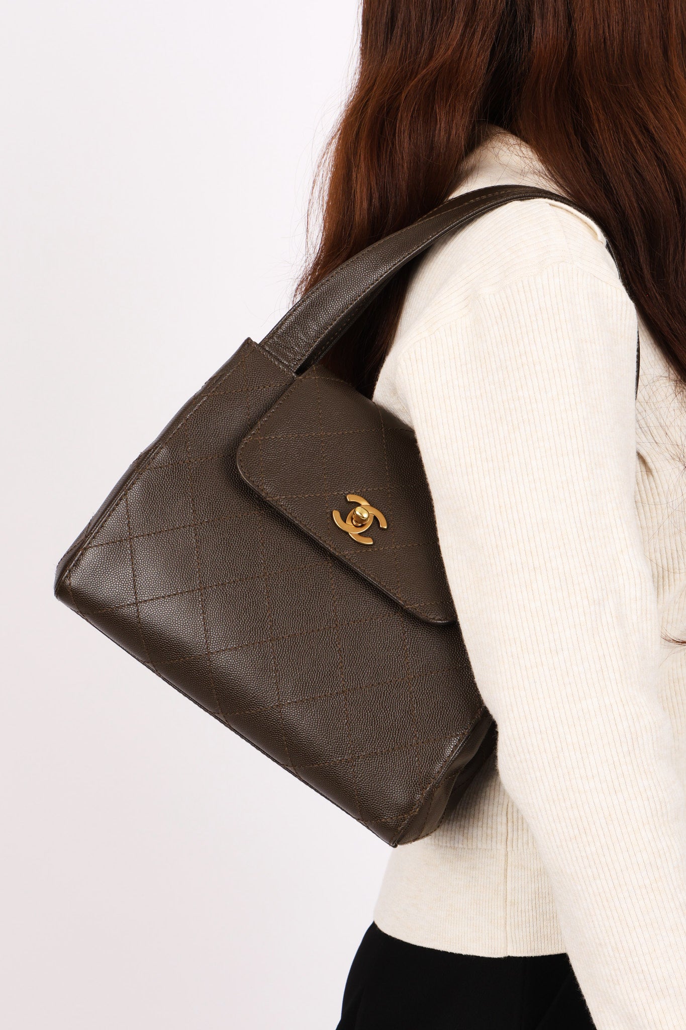 Chanel Kelly Turnlock Shoulder Bag Dark Taupe Caviar AGHW