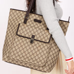 Gucci GG Supreme Front Pocket Tote