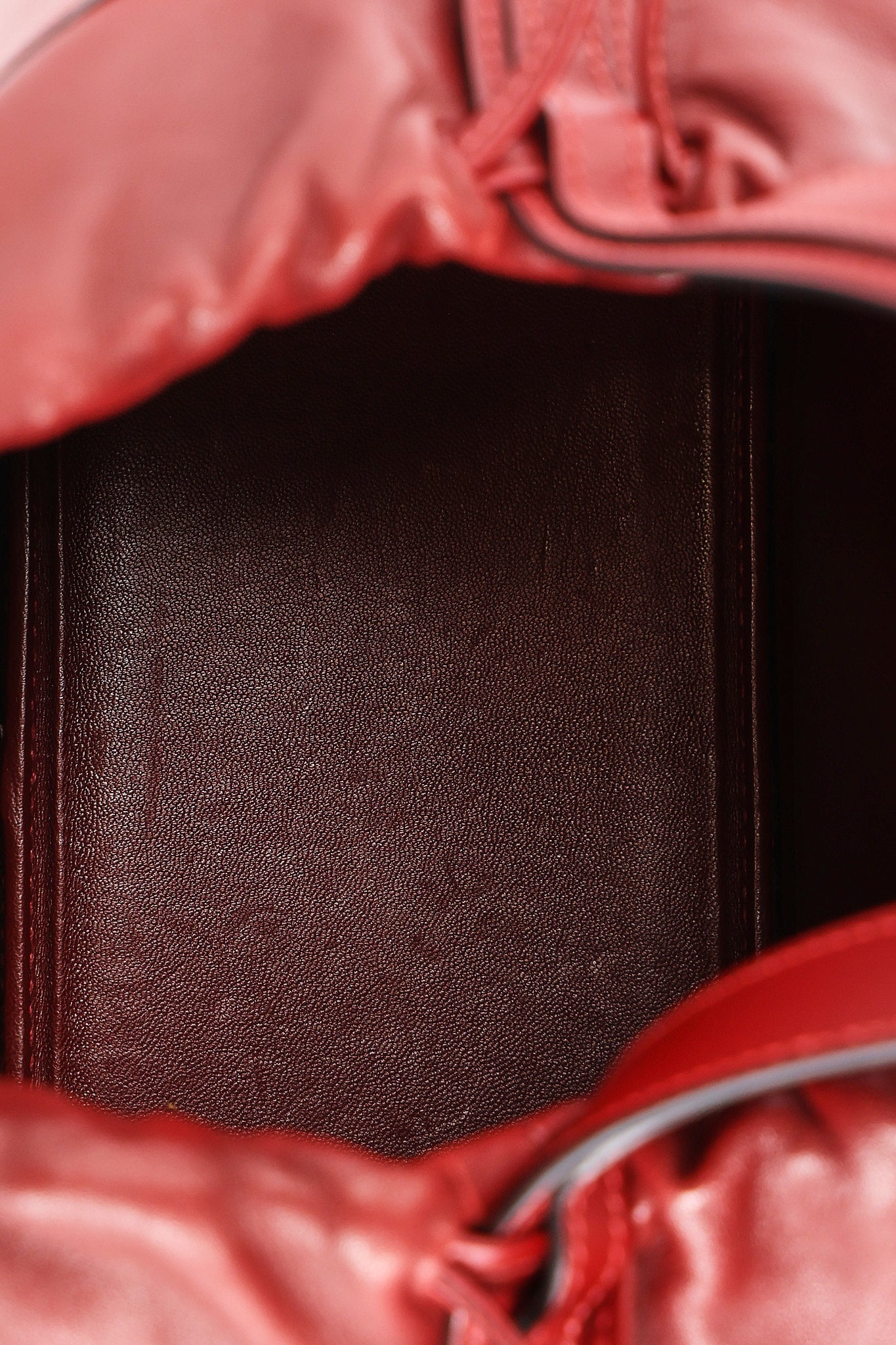 Ultra-Rare Hermès Sac De Paris Rouge H Chamonix PHW 2006