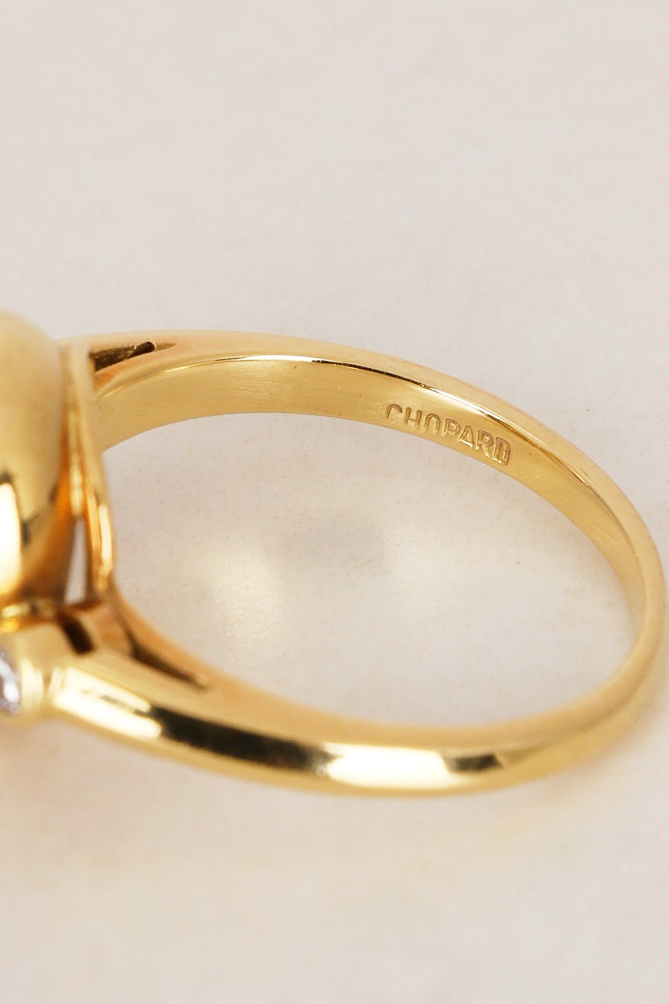 18K Gold Diamond Heart Ring