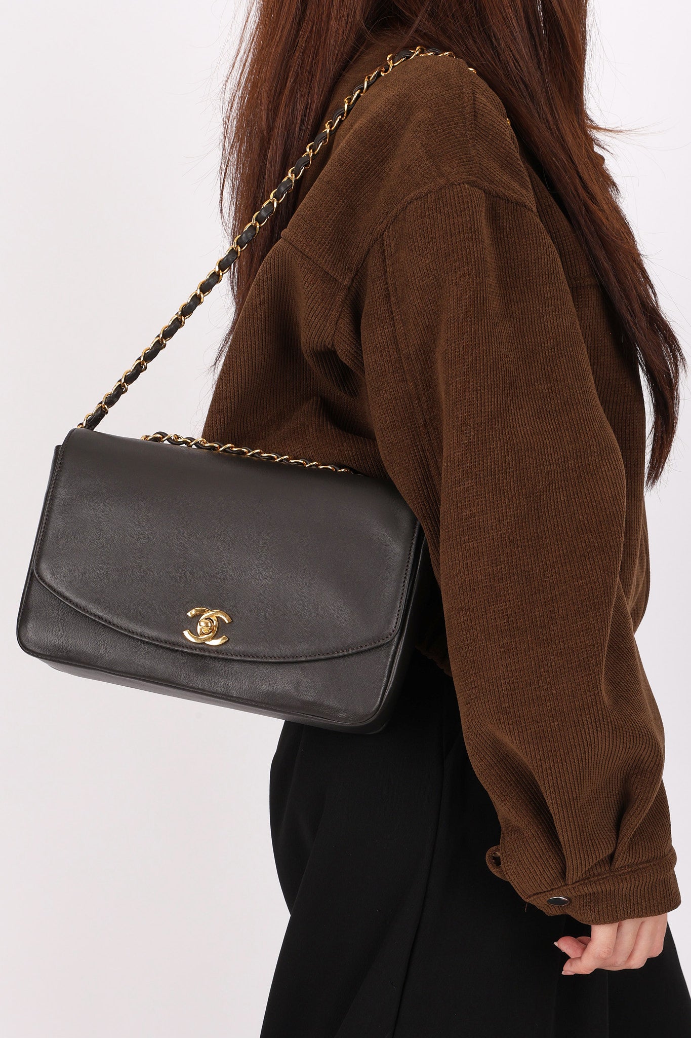Chanel Medium Diana Flap Black Calfskin 24K GP