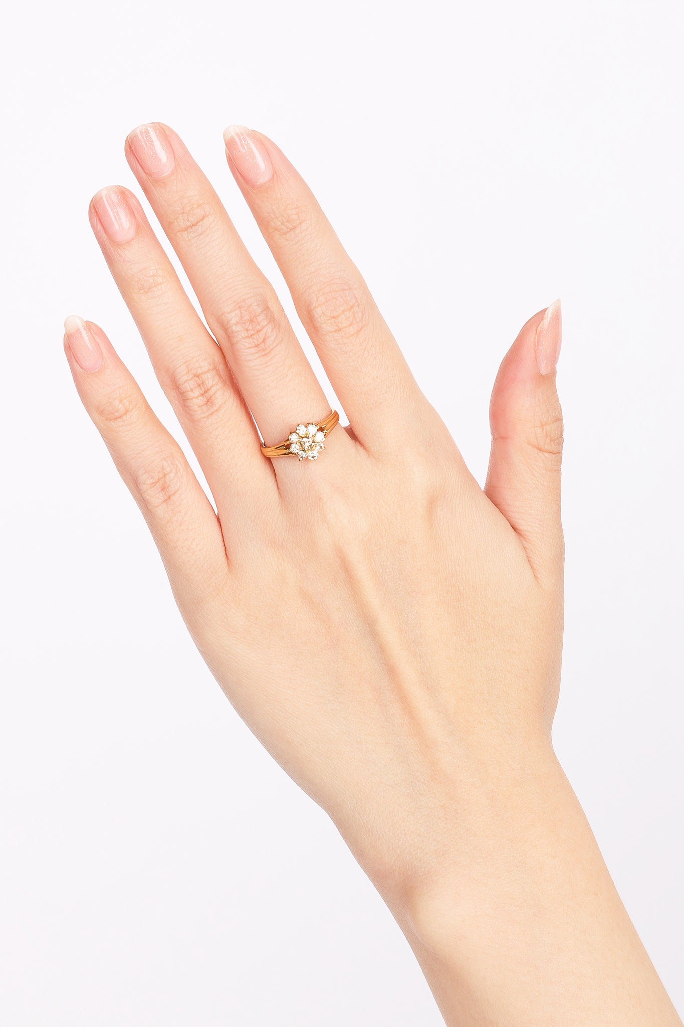 18K Yellow Gold & Diamond Ridged Floral Ring, Size US 5.75