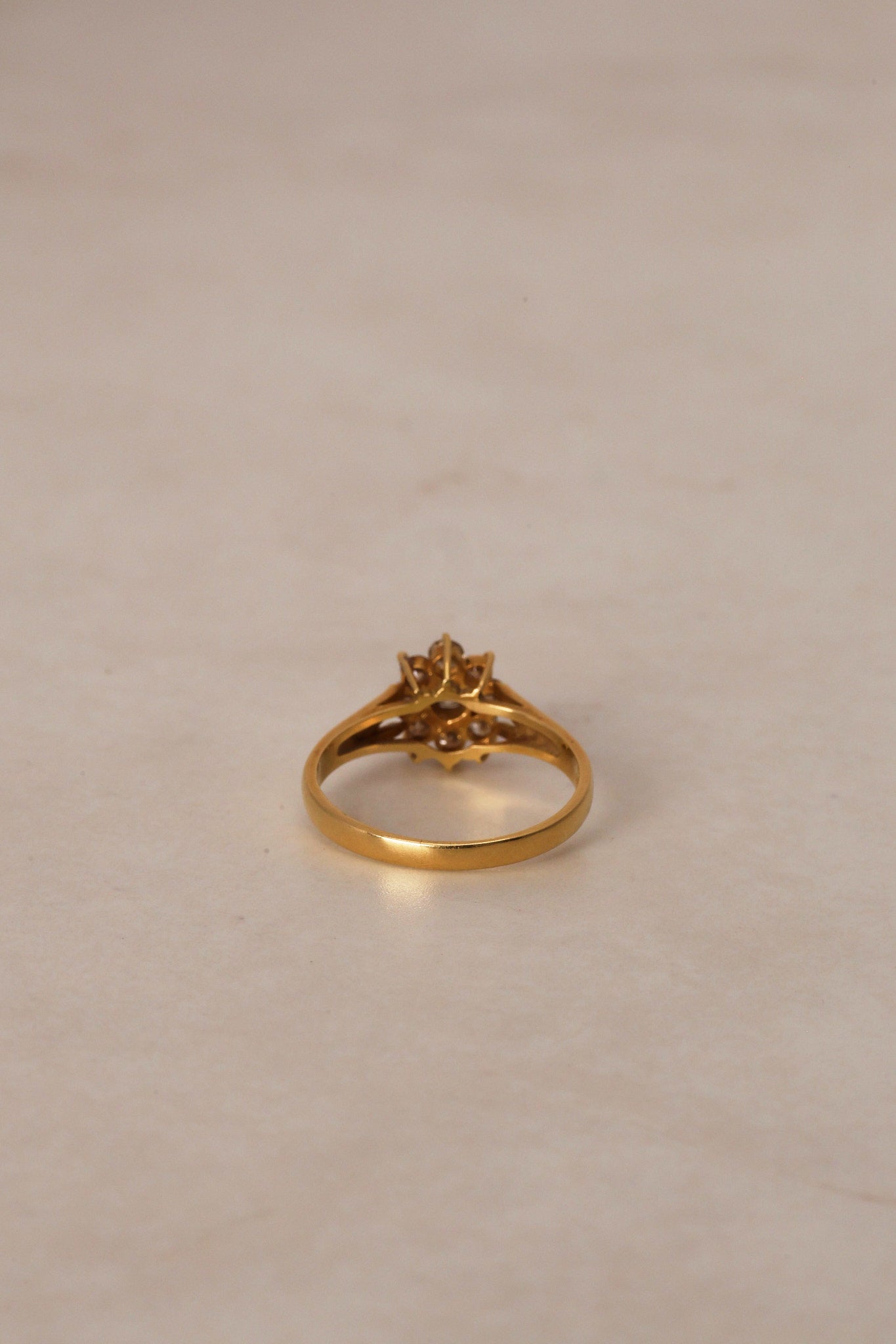18K Gold & Diamond Ring