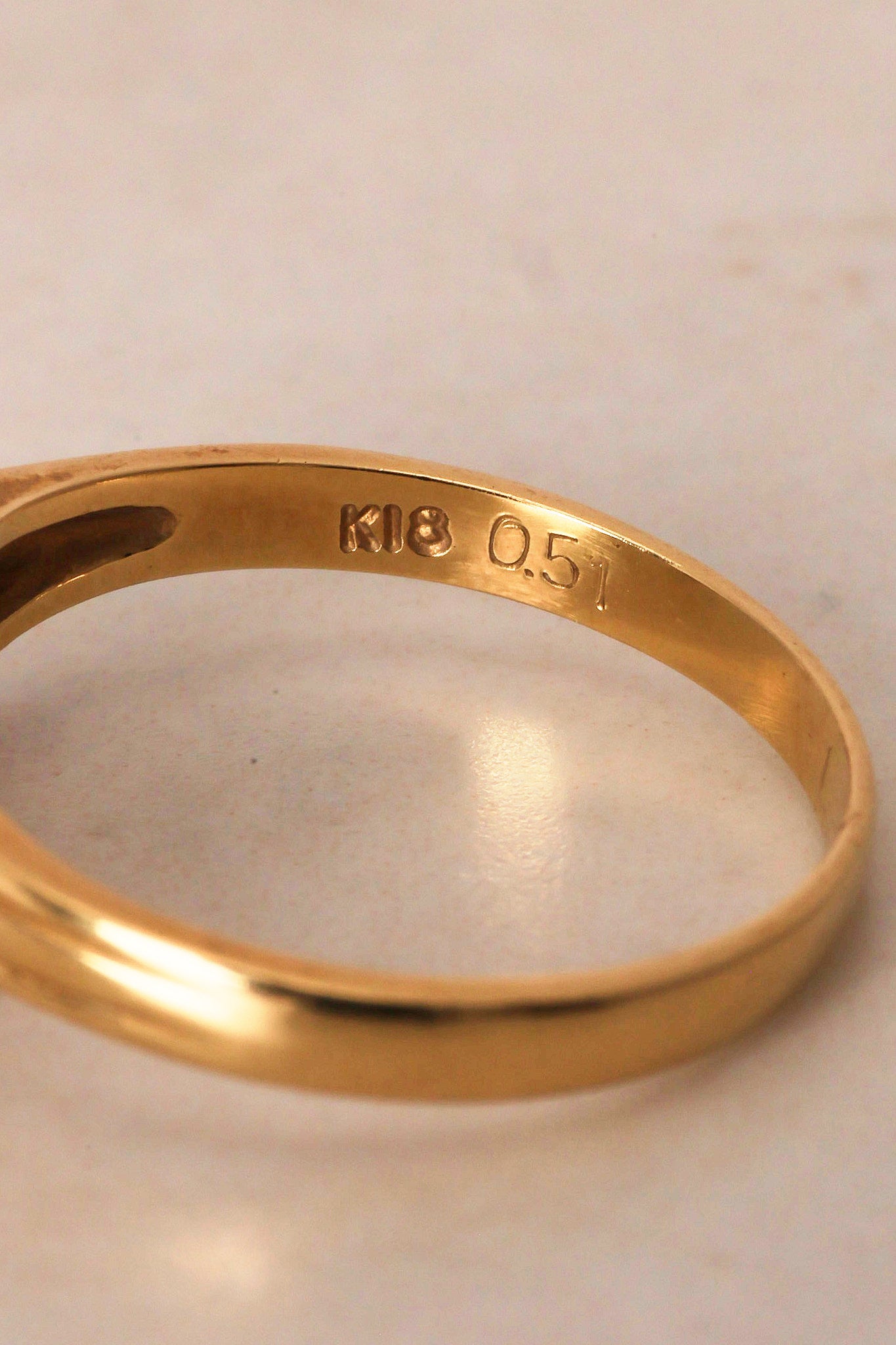 18K Gold & Diamond Ring
