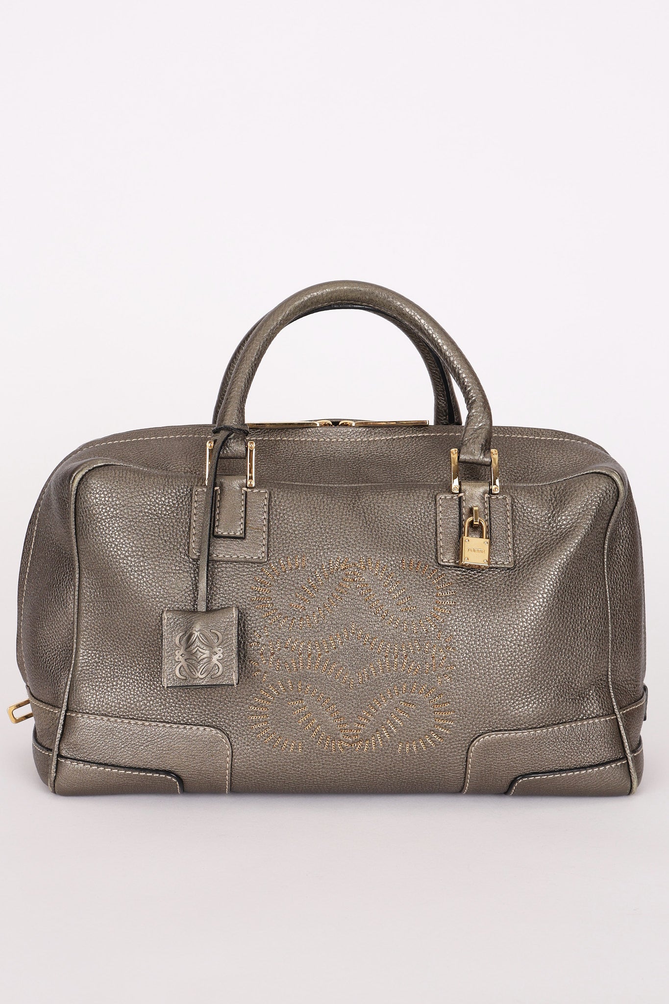Loewe Chain Anagram Amazona 36