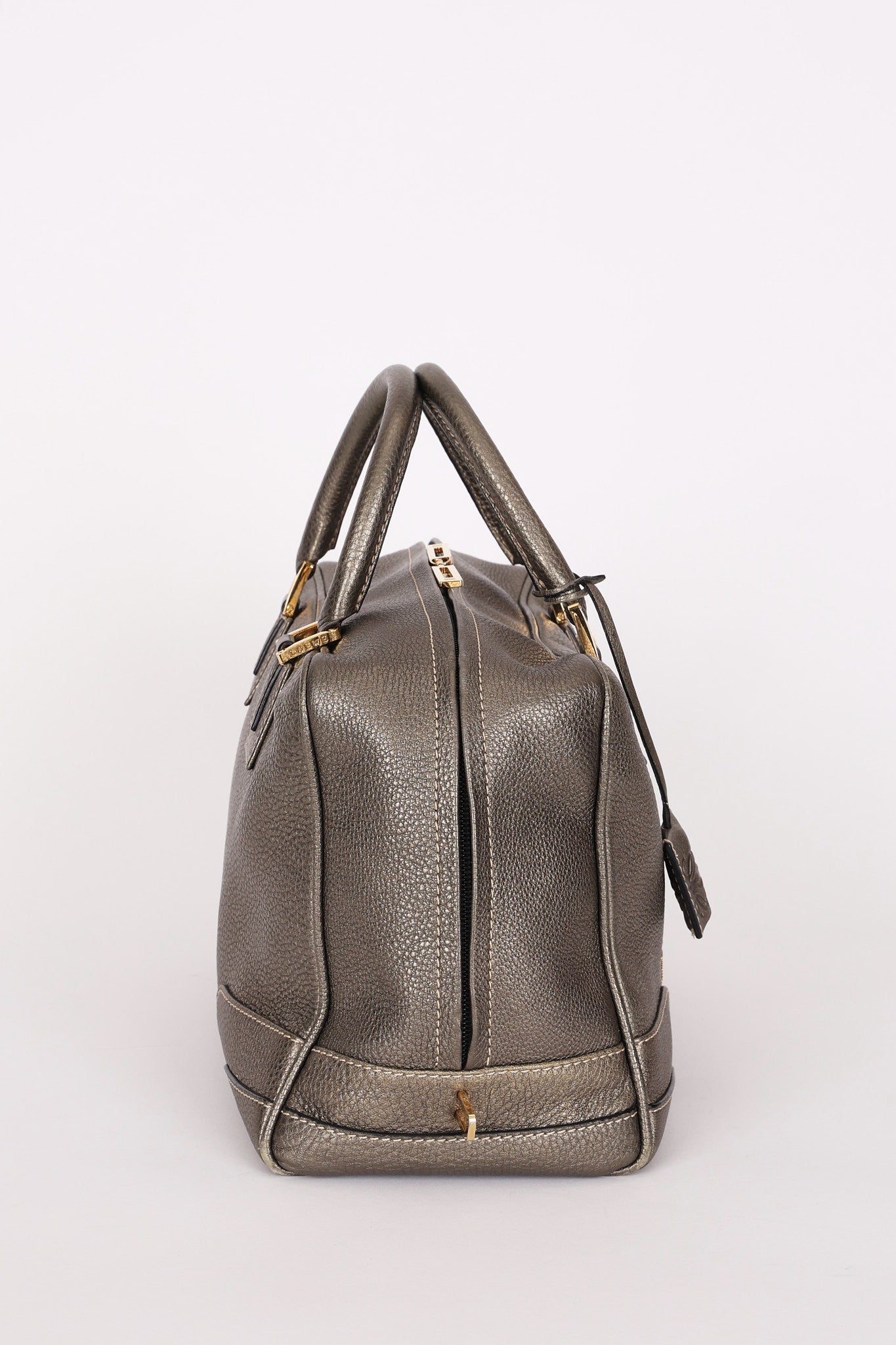 Loewe Chain Anagram Amazona 36