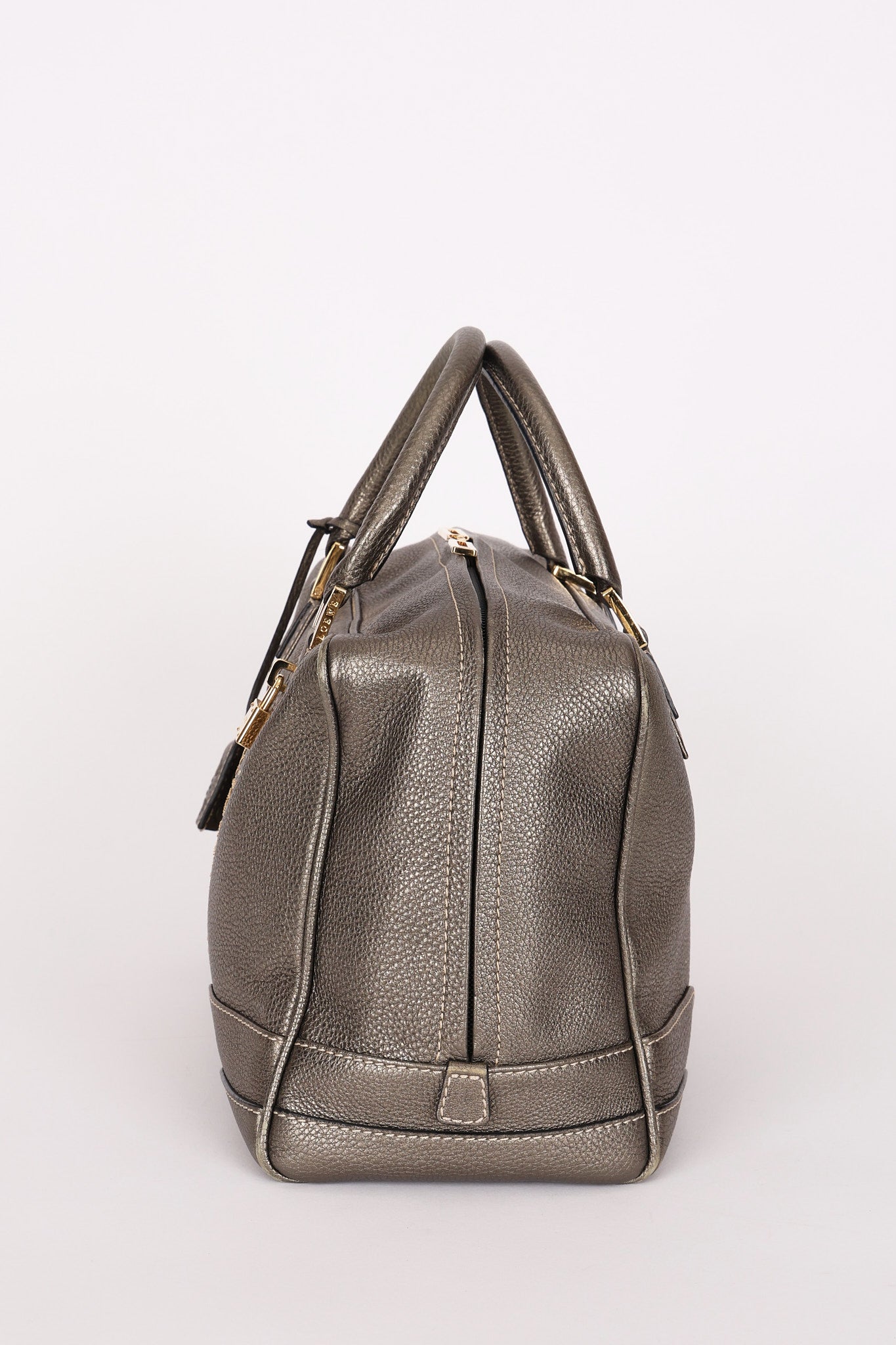 Loewe Chain Anagram Amazona 36