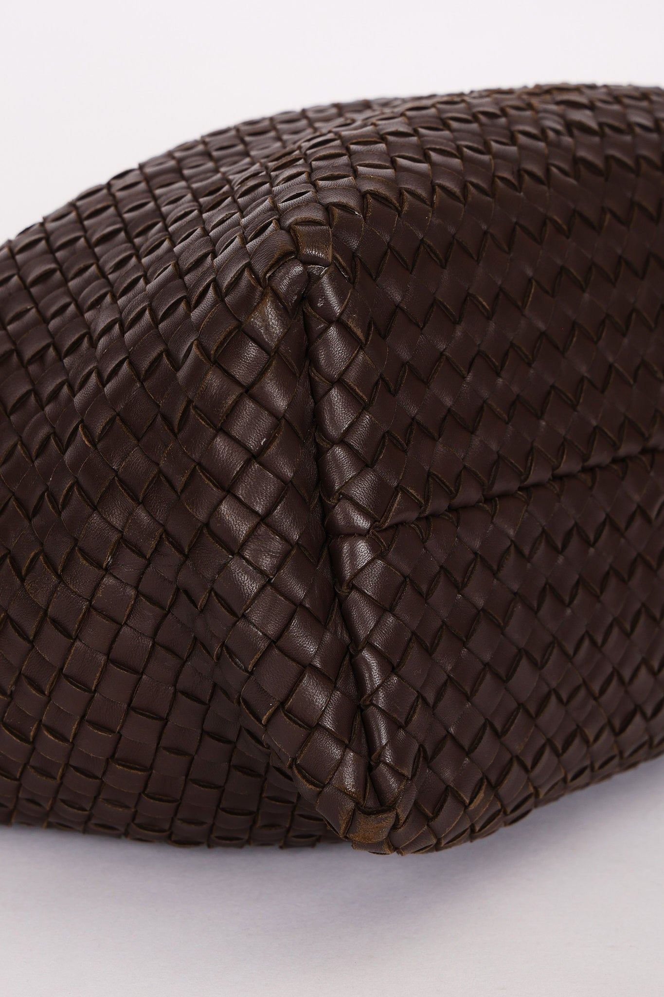 Bottega Veneta Medium Intrecciato Cabas Tote Brown