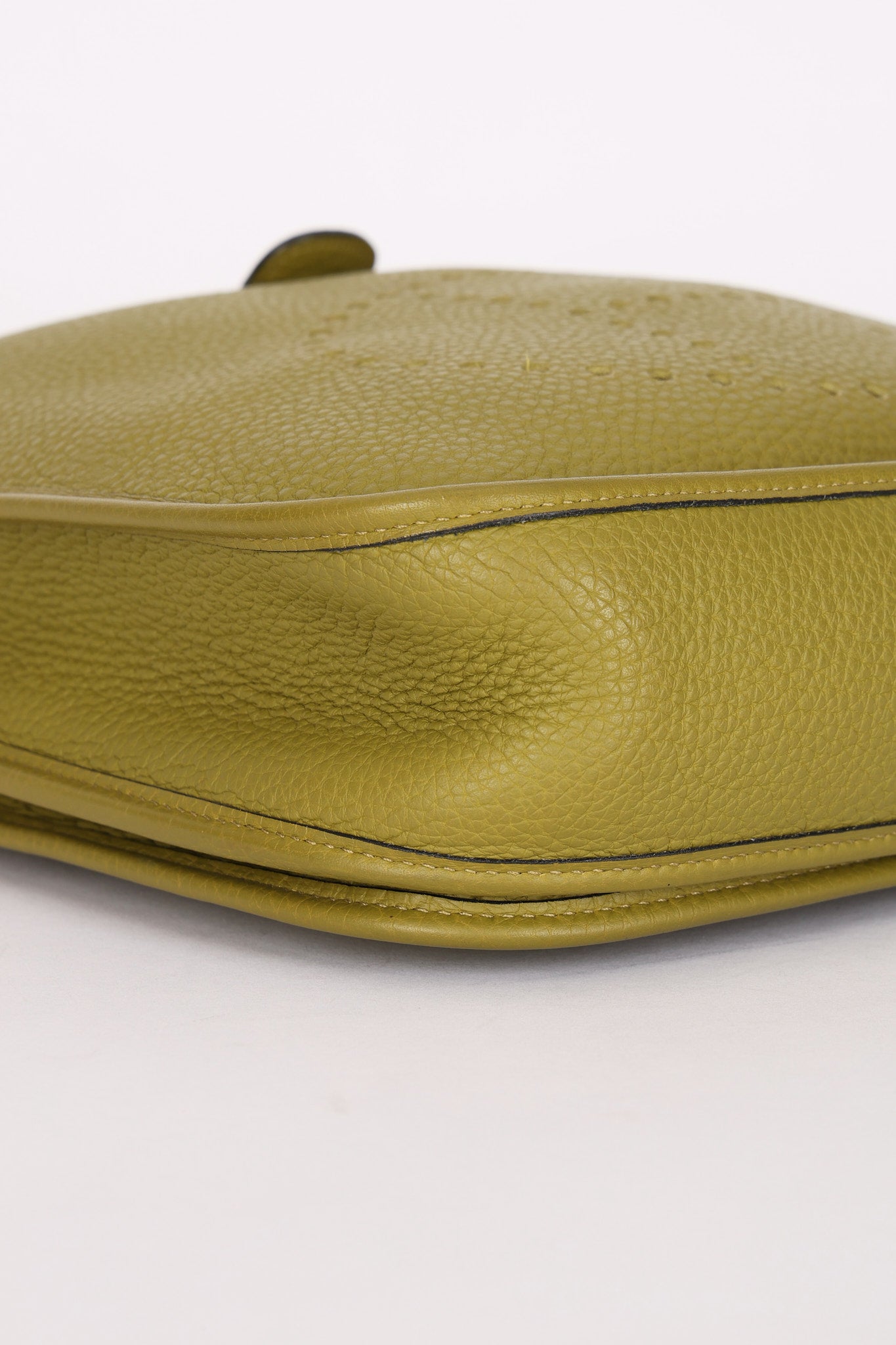 Hermès Evelyne PM (color) Taurillon PHW