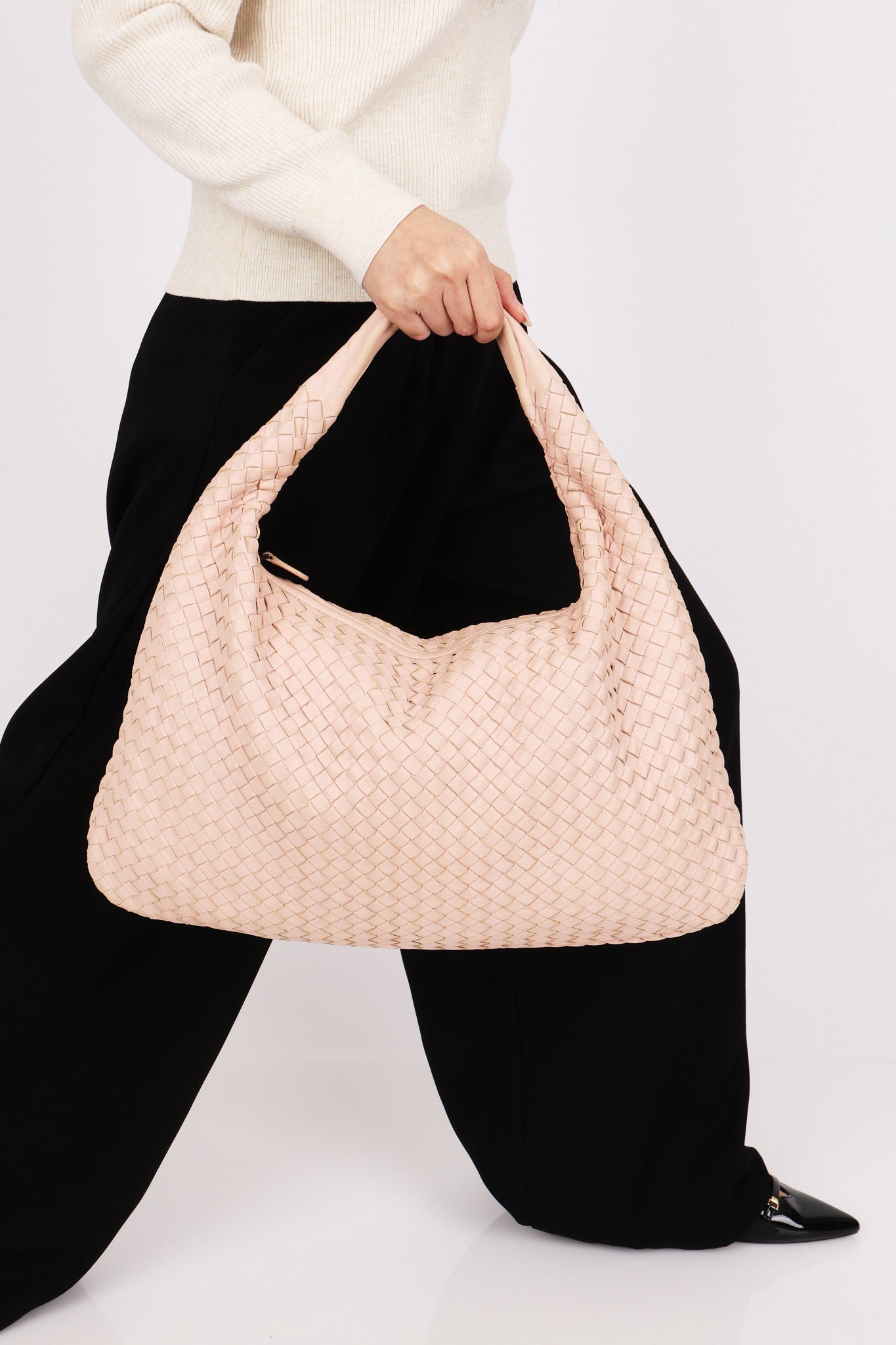 Bottega Veneta Large Intrecciato Hobo Light Pink