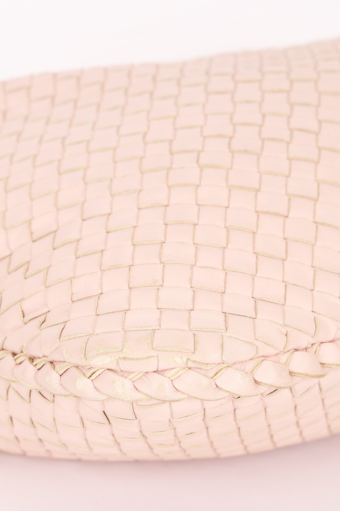Bottega Veneta Large Intrecciato Hobo Light Pink