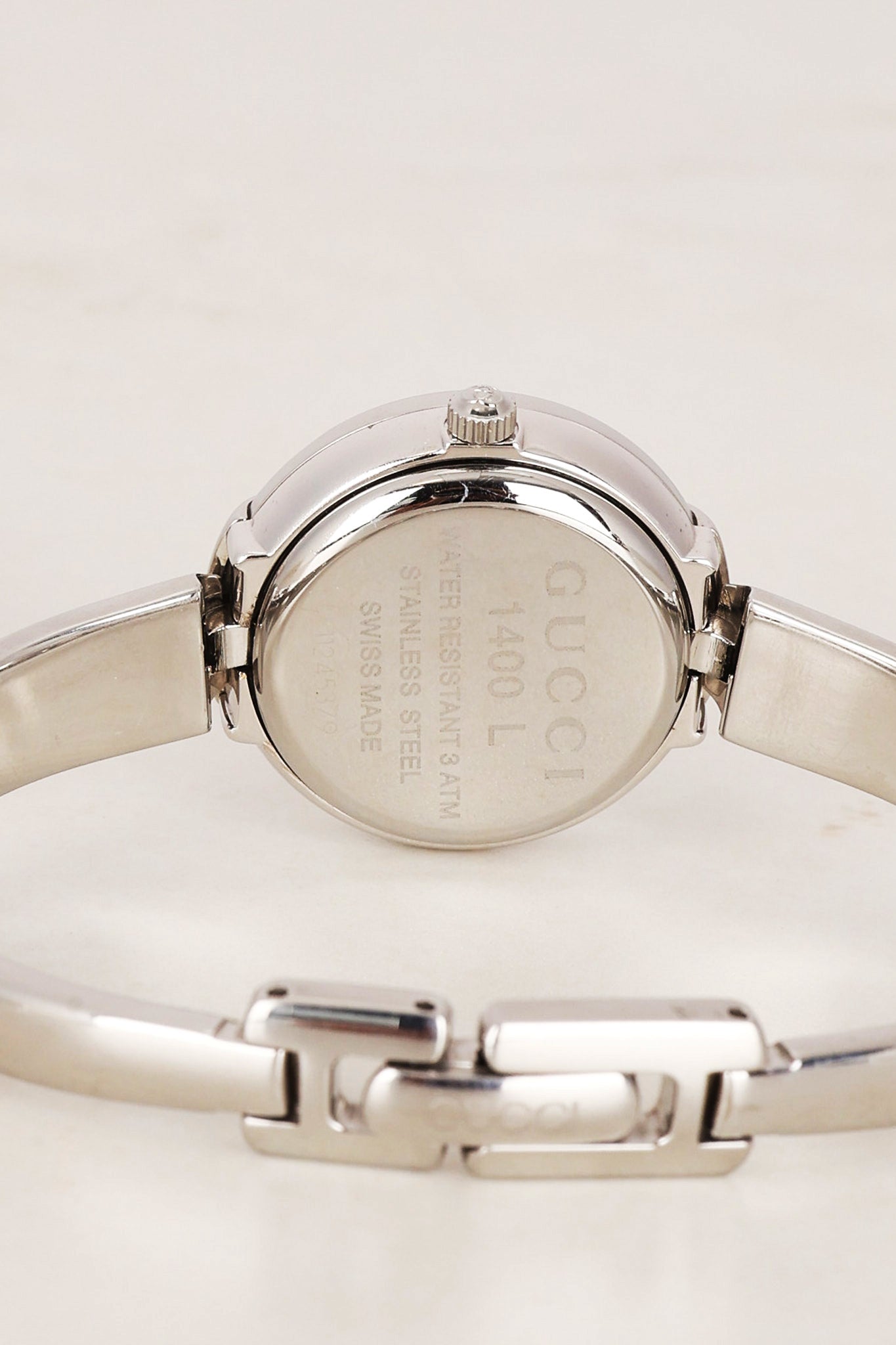 Gucci Pearl Face Circle Stainless Steel Watch