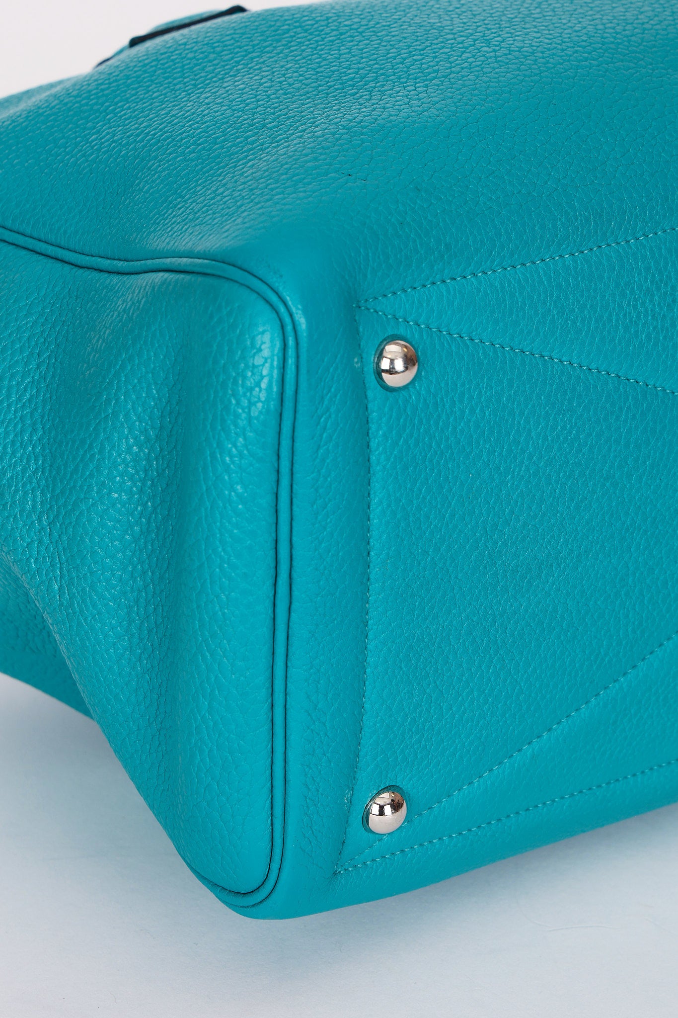 Hermès Victoria Bleu Turquoise Clemence PHW 2014