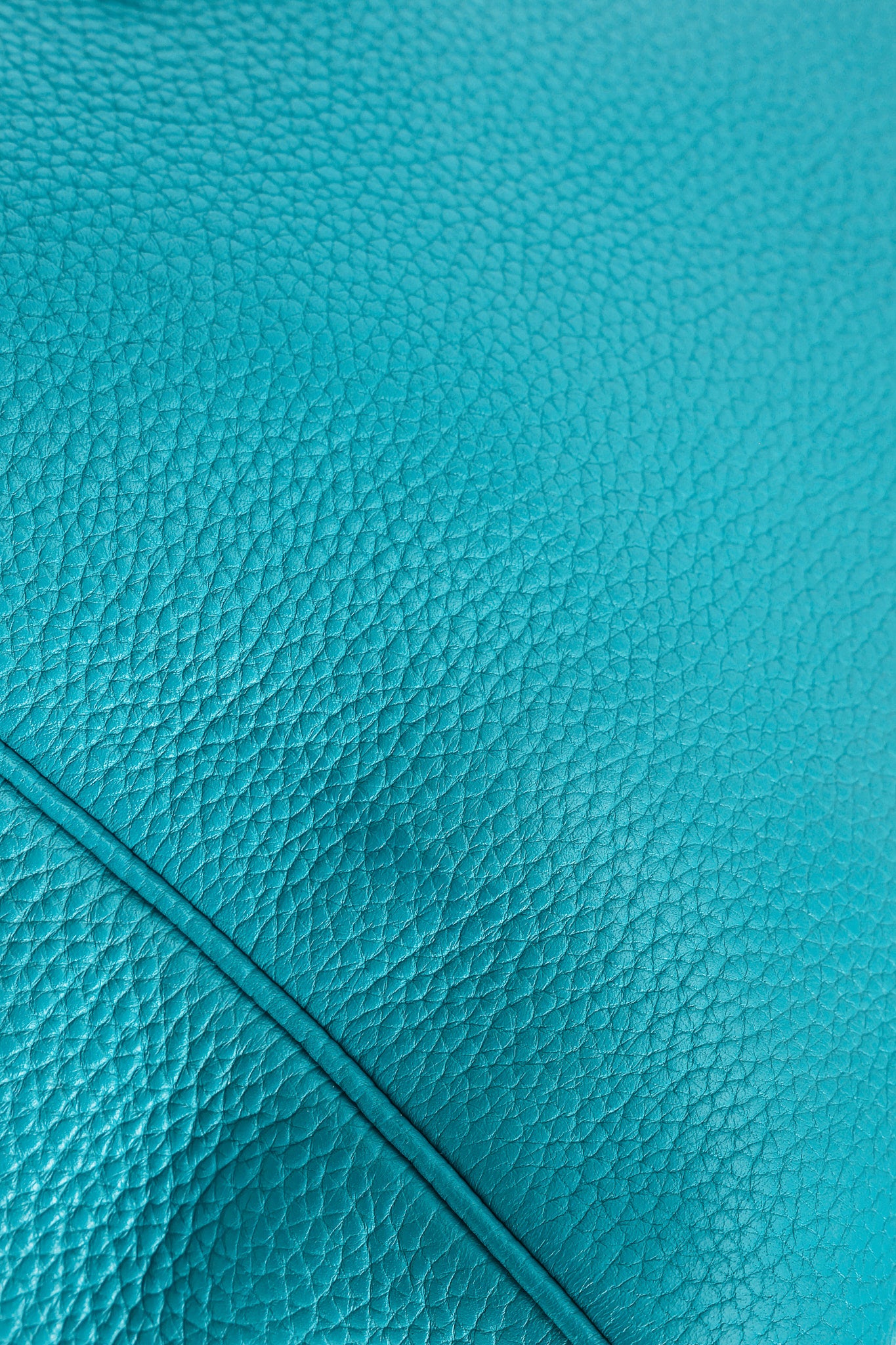 Hermès Victoria Bleu Turquoise Clemence PHW 2014
