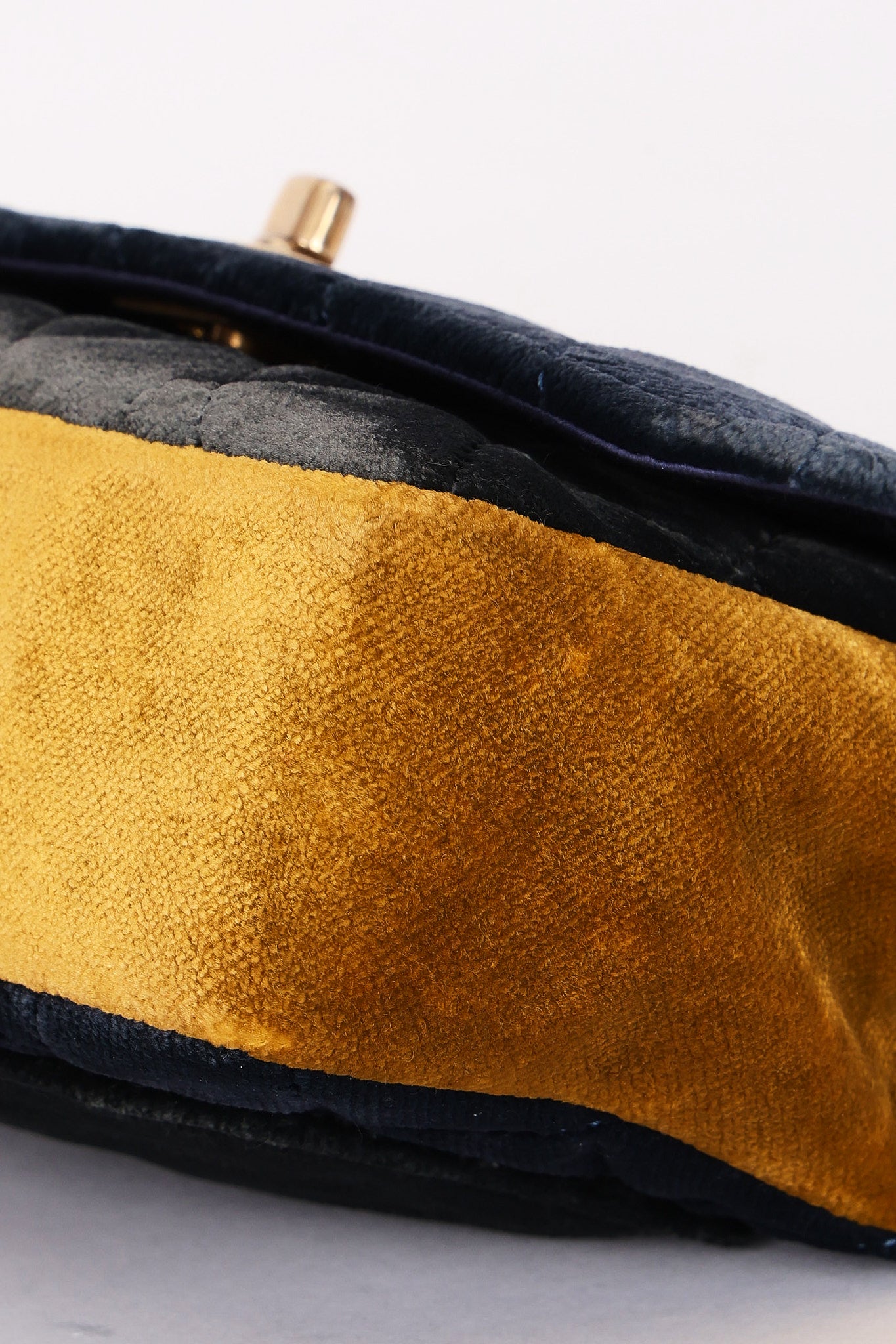 Chanel Paris-Cosmopolite Camellia Single Flap Suede AGHW