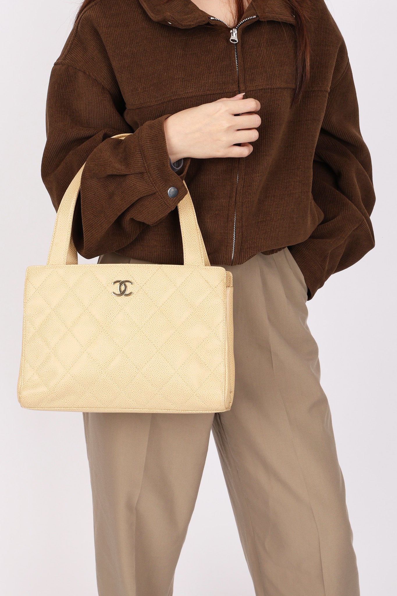Chanel Shoulder Bag Ivory Caviar 2003 CGHW