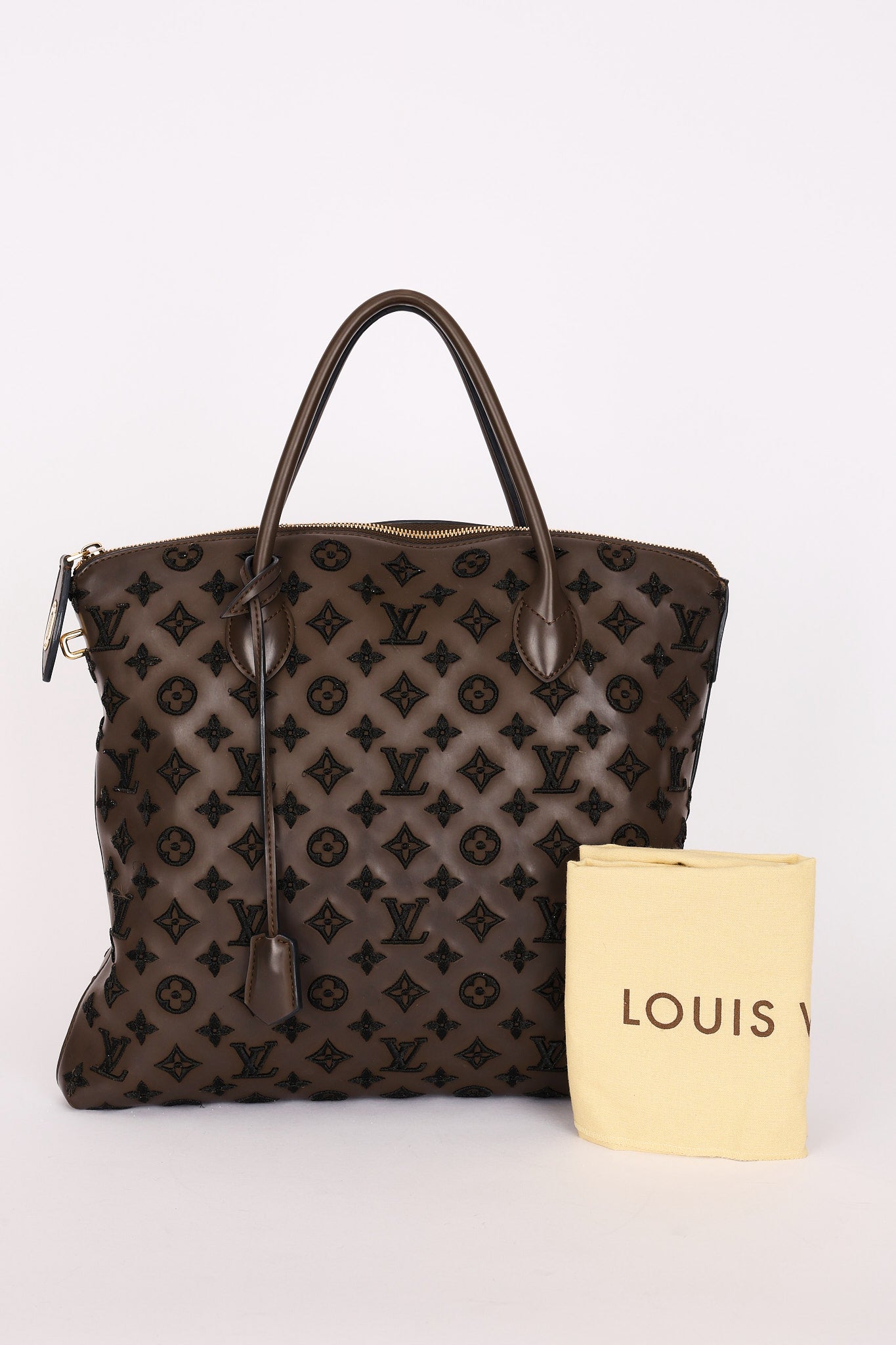 Limited Edition Louis Vuitton Monogram Addiction Lockit Vertical MM