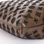 Limited Edition Louis Vuitton Monogram Addiction Lockit Vertical MM