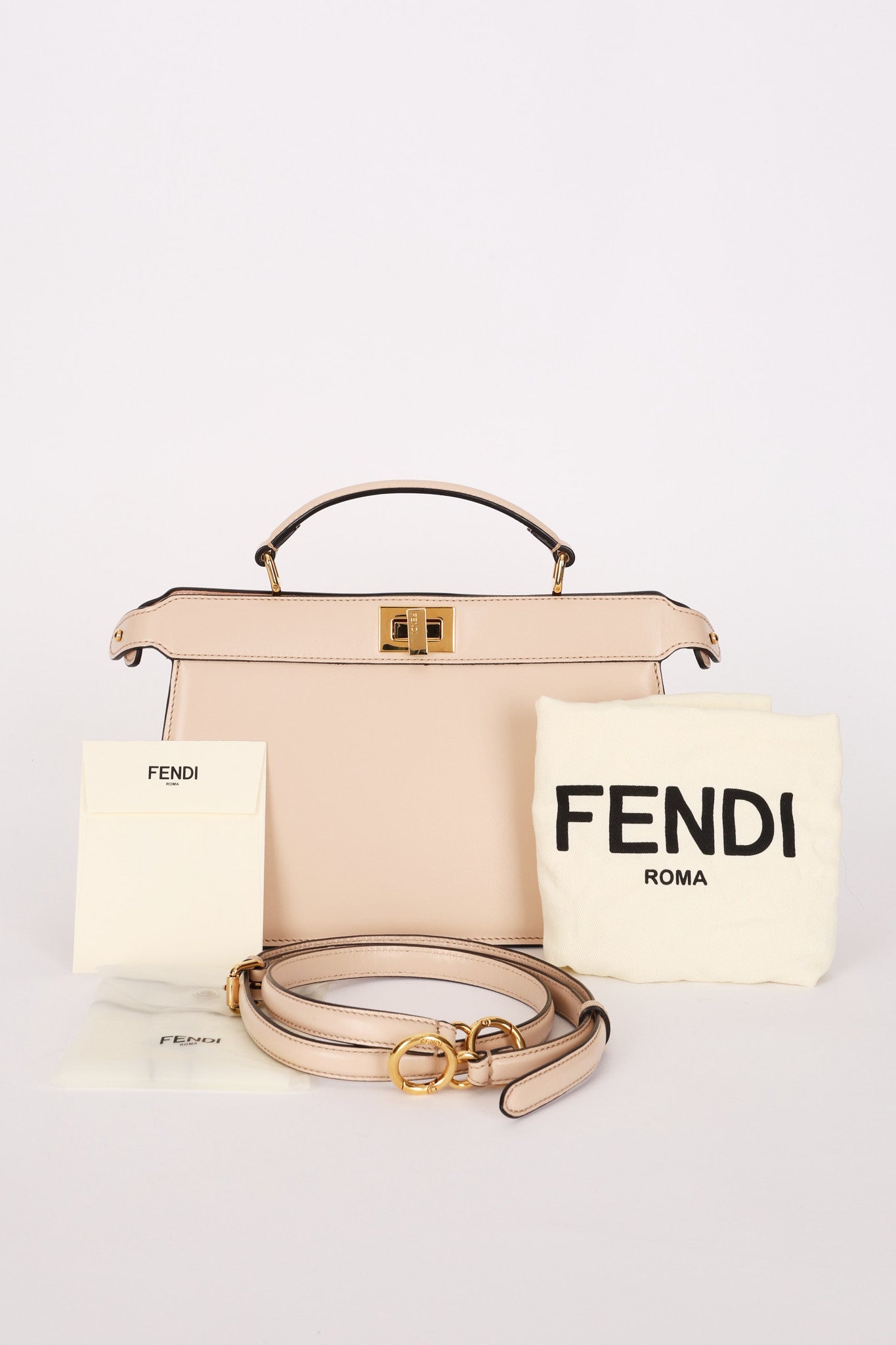 Fendi Medium Peekaboo ISeeU Shoulder Bag