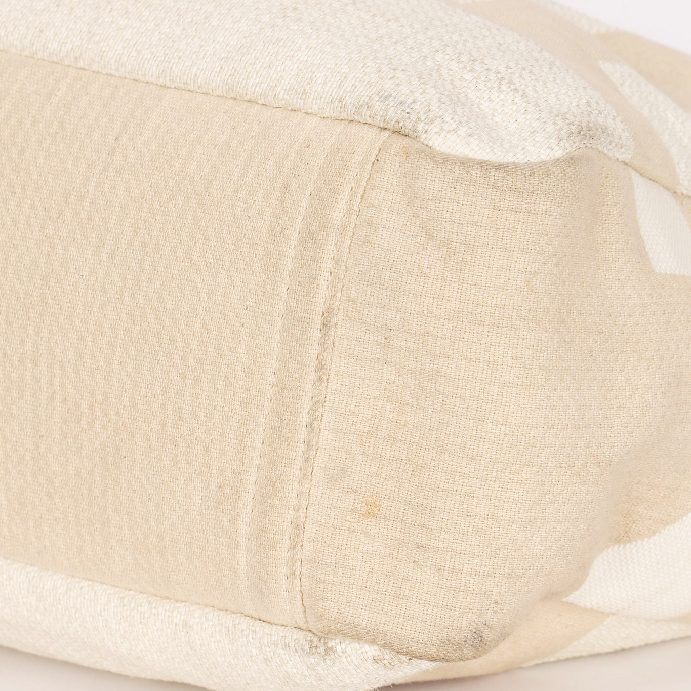 Chanel Deauville Tote Cream SHW