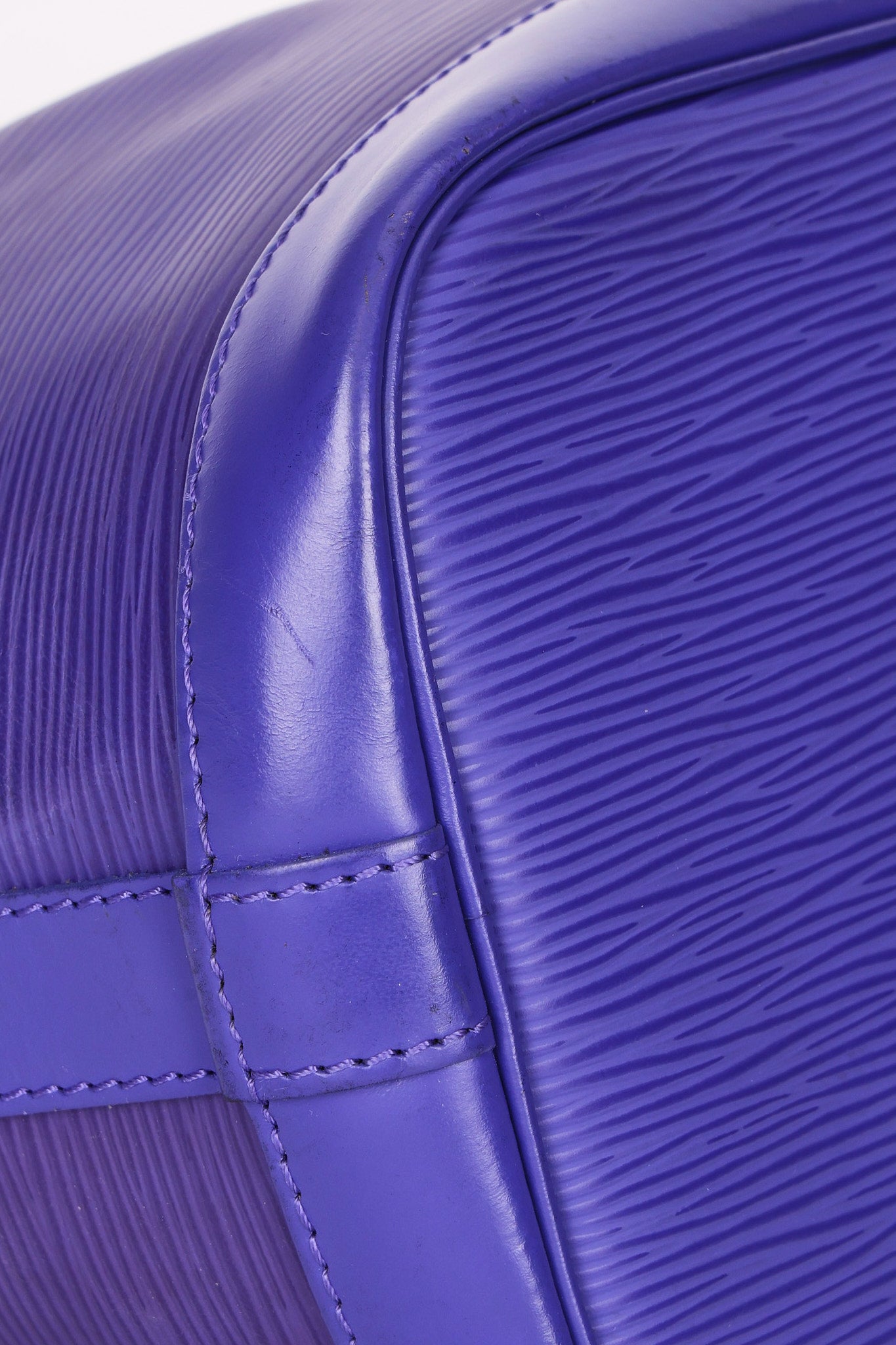 Louis Vuitton Epi Noe BB Purple
