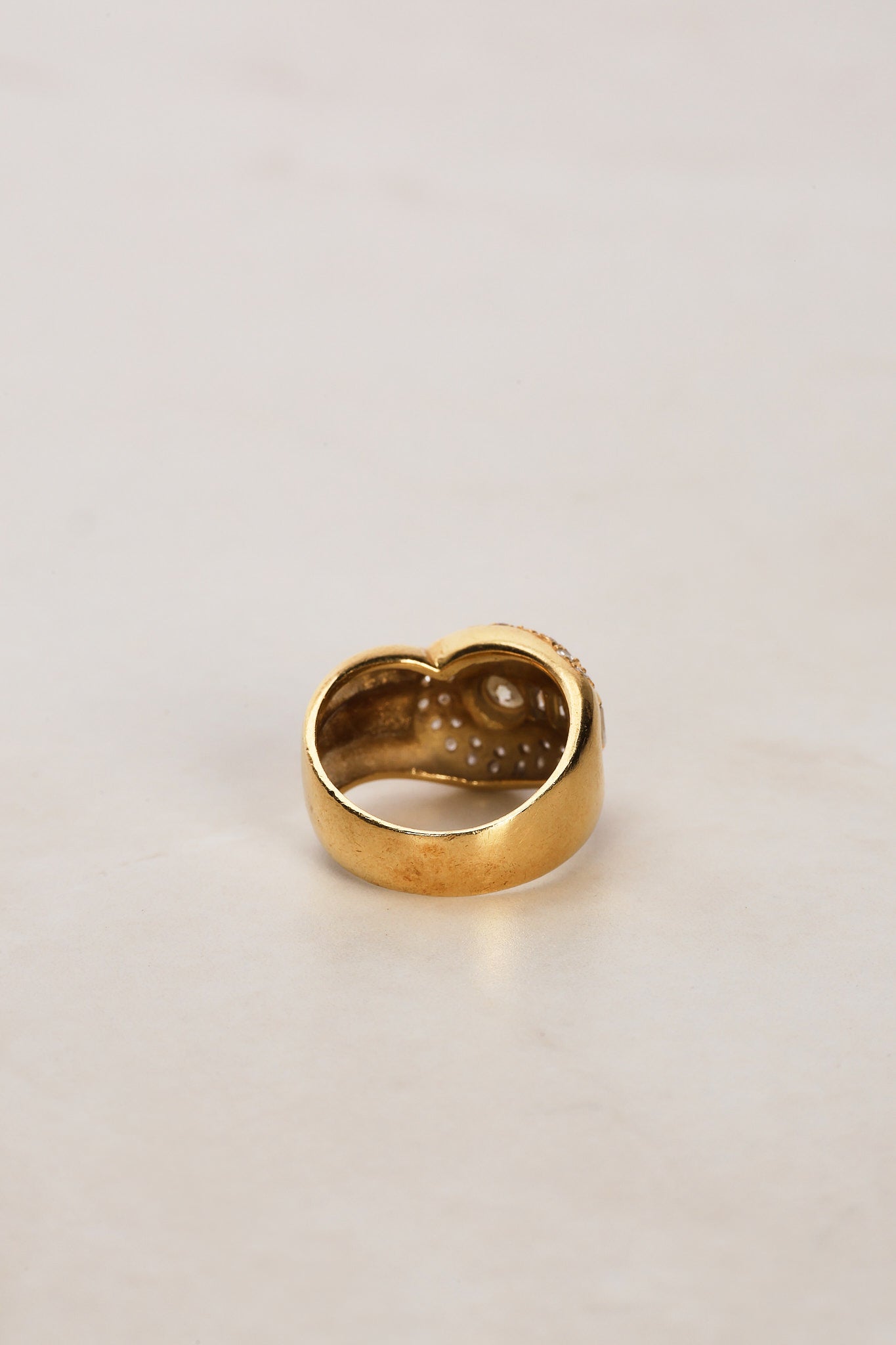18K Yellow Gold and Diamond Crossover Ridged Ring, Size US 5.25