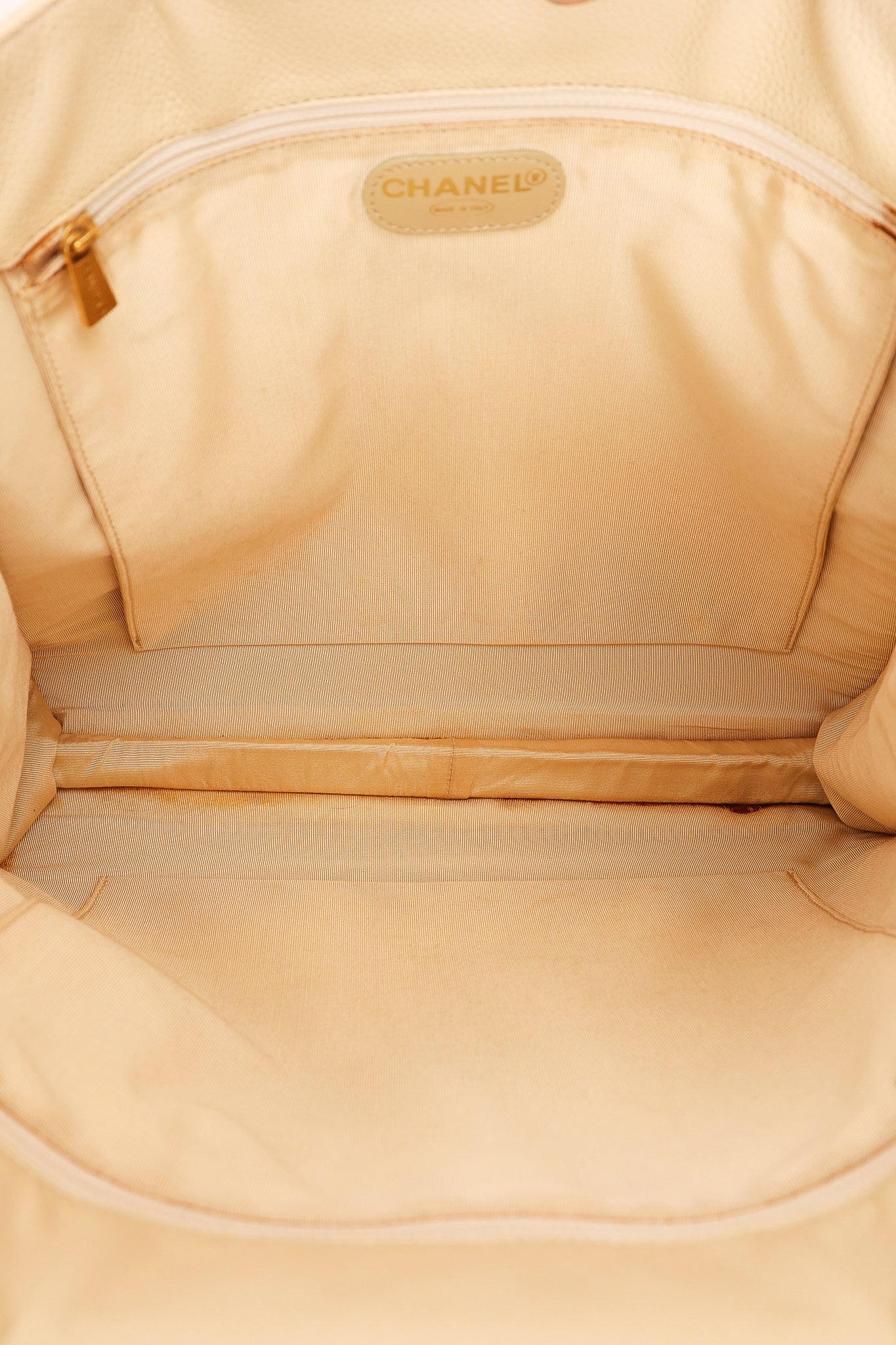 Chanel Wooden Top Handle Tote White Caviar