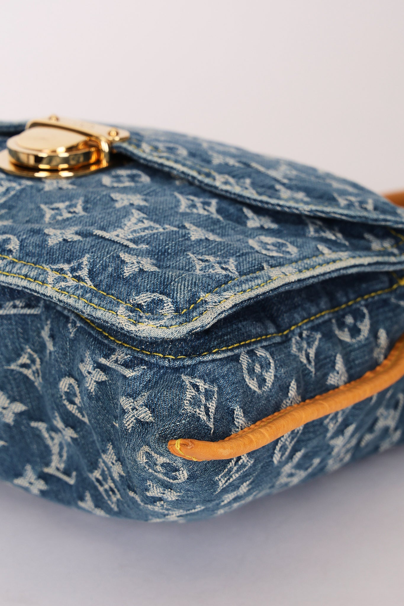Louis Vuitton Monogram Denim Sac Plat 2005