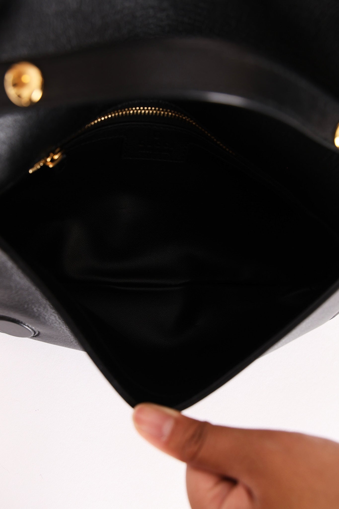 Gucci Small Blondie Shoulder Bag