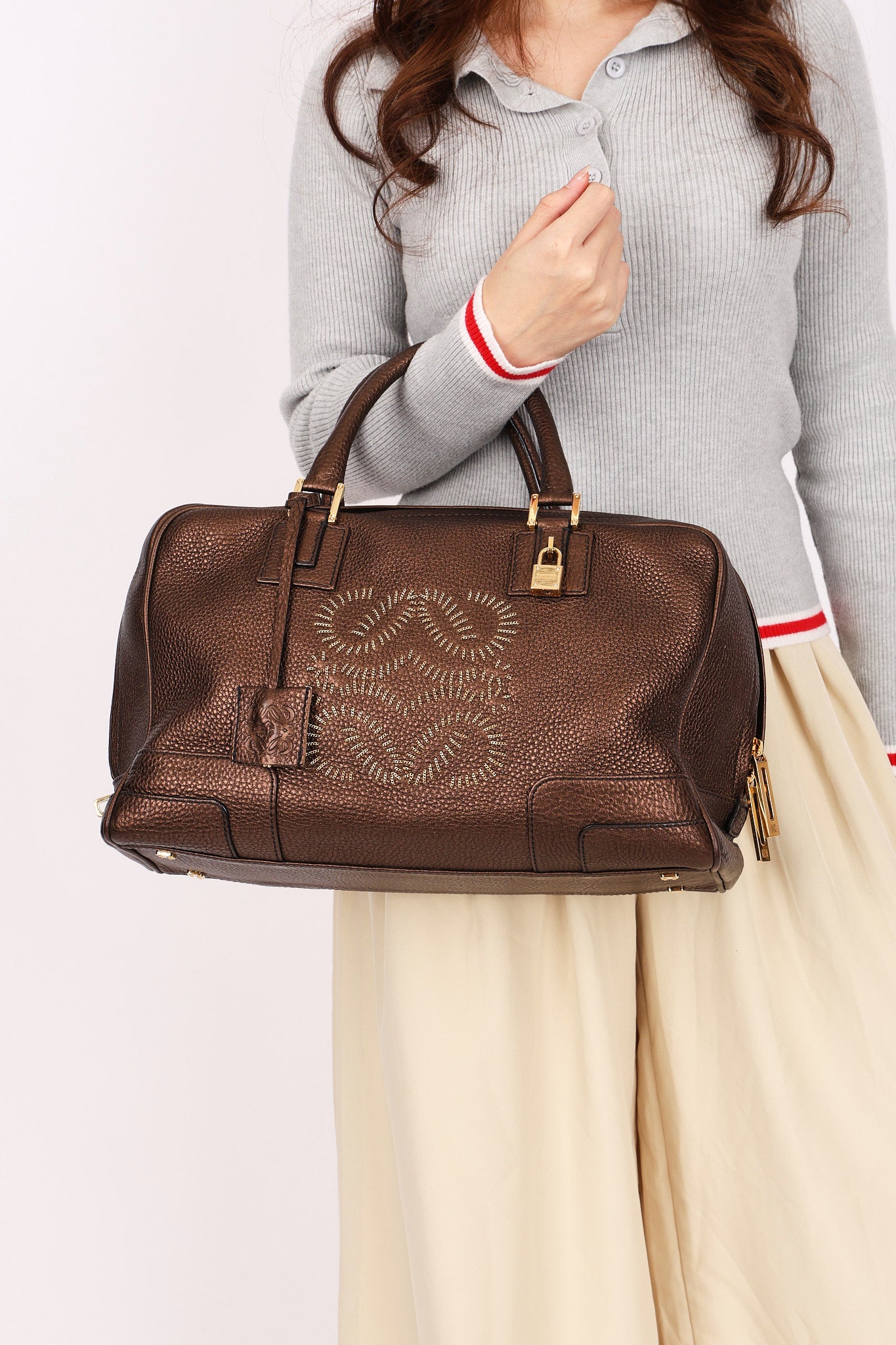 Loewe Chain Anagram Amazona 36