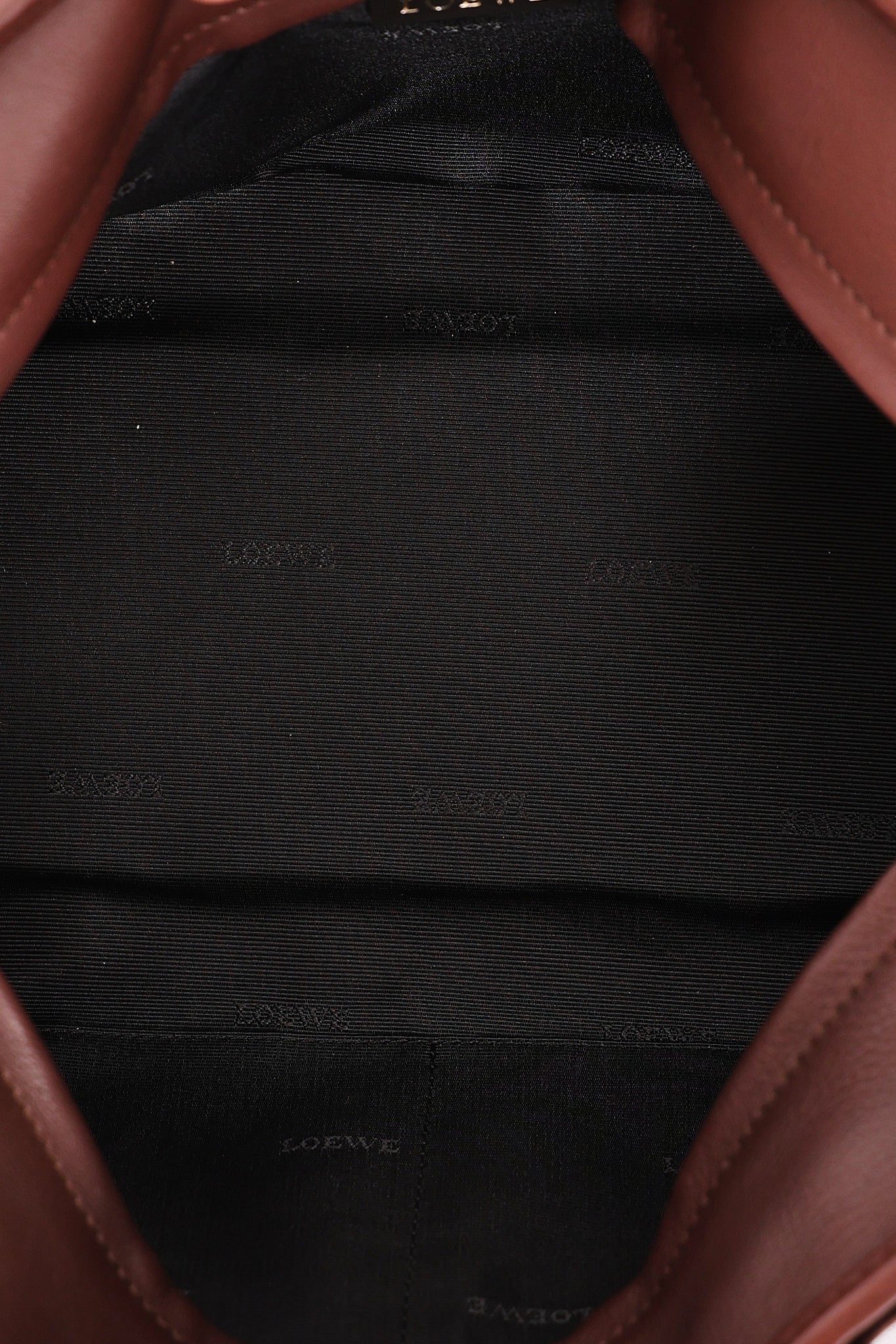 Loewe Amazona 28