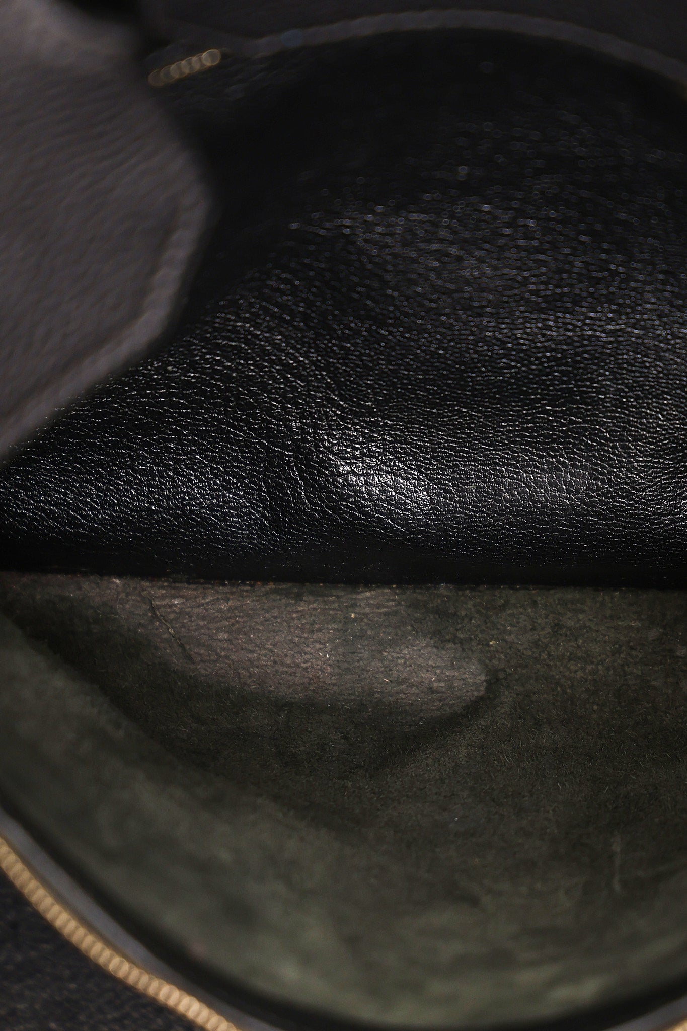 Hermès Birkin 40 Noir Togo 2000 GHW