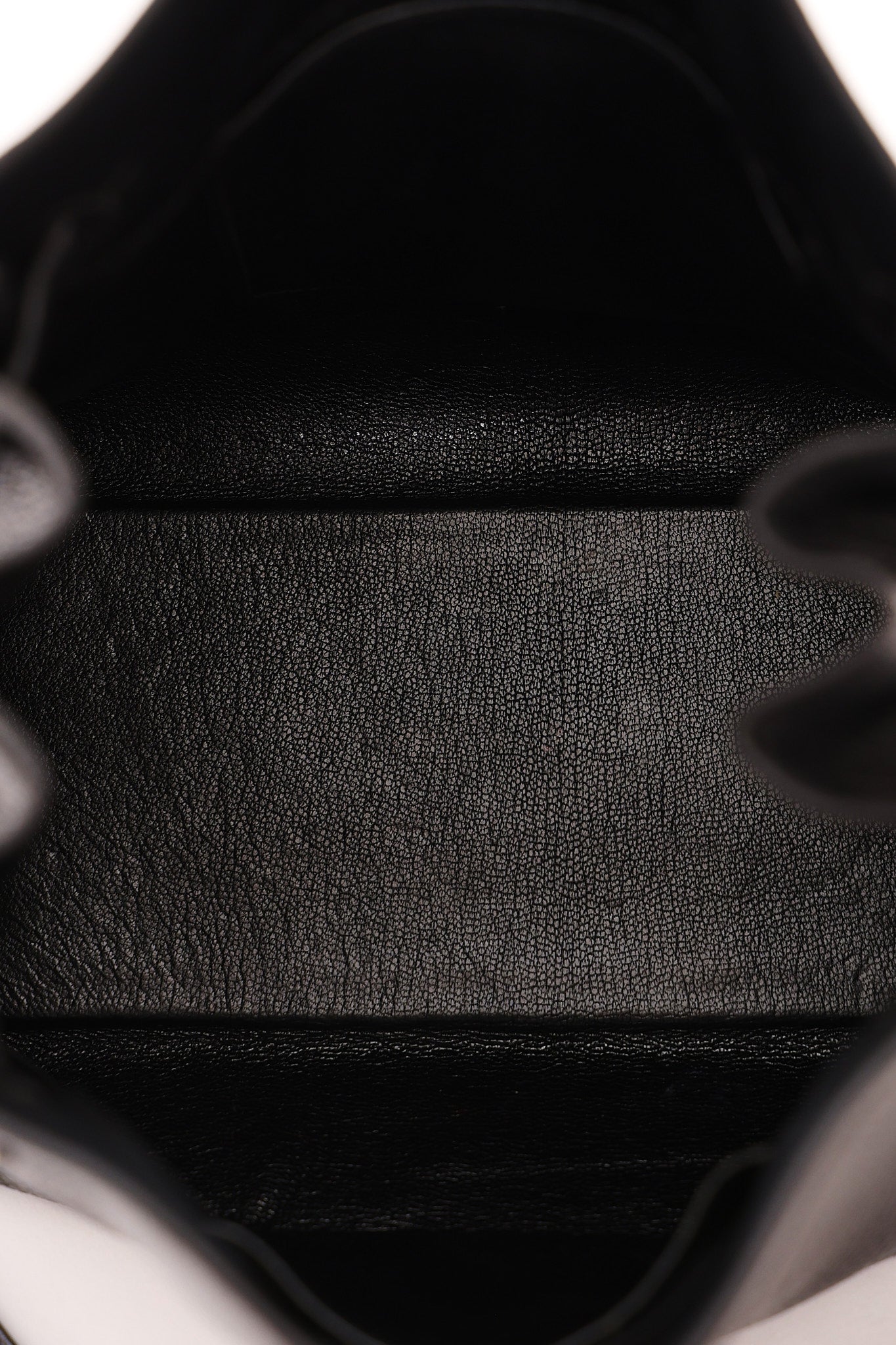 Hermès Kelly Sport MM Noir Togo GHW