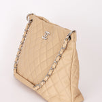 Chanel Easy Zip Tote Beige Caviar SHW