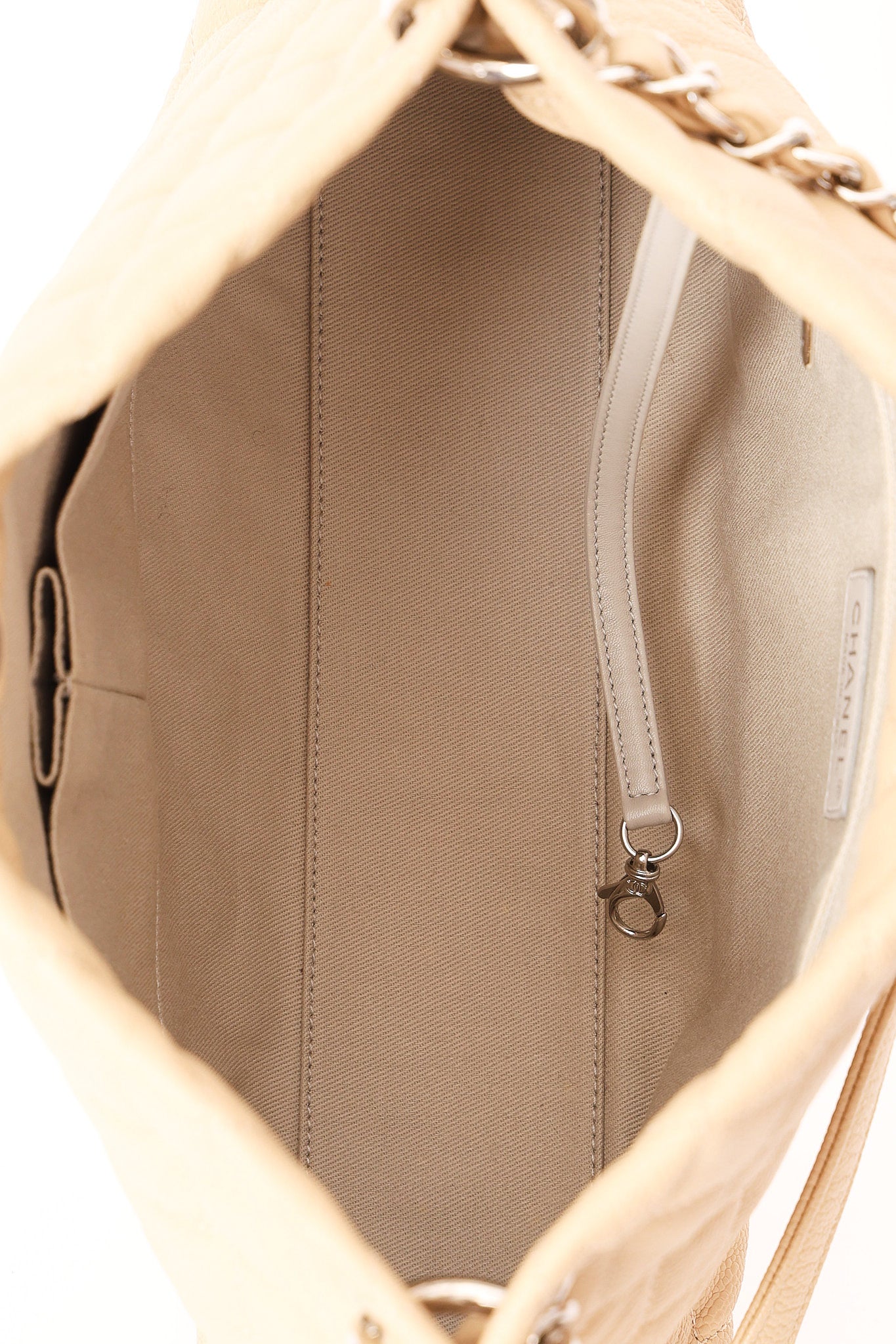 Chanel Easy Zip Tote Beige Caviar SHW