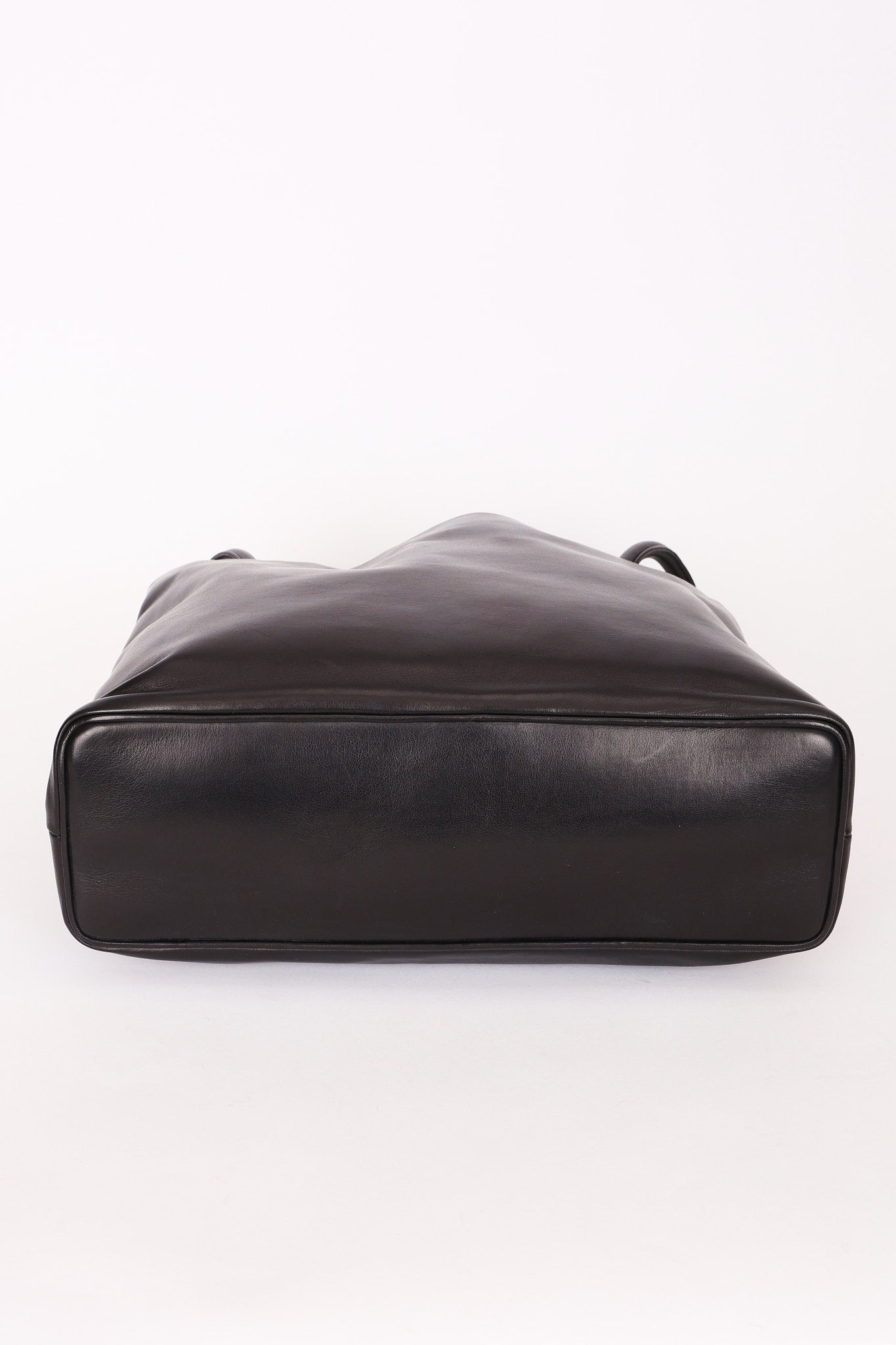 Chanel Tote Black Lambskin GHW