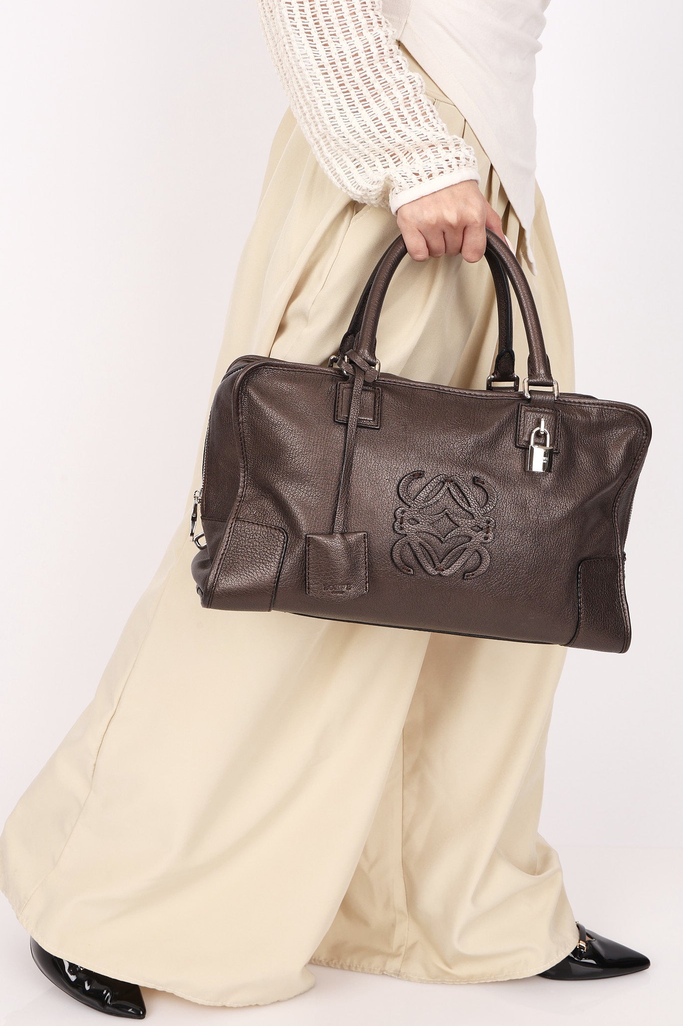 Loewe Amazona 36 Dark Metallic Bronze