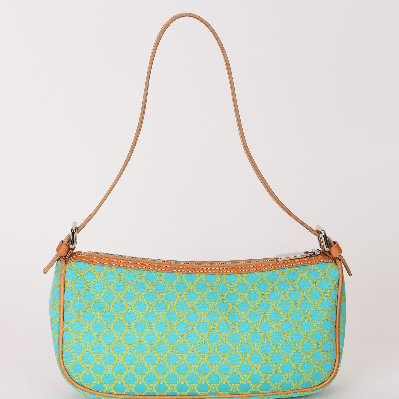 Celine Macadam Pochette