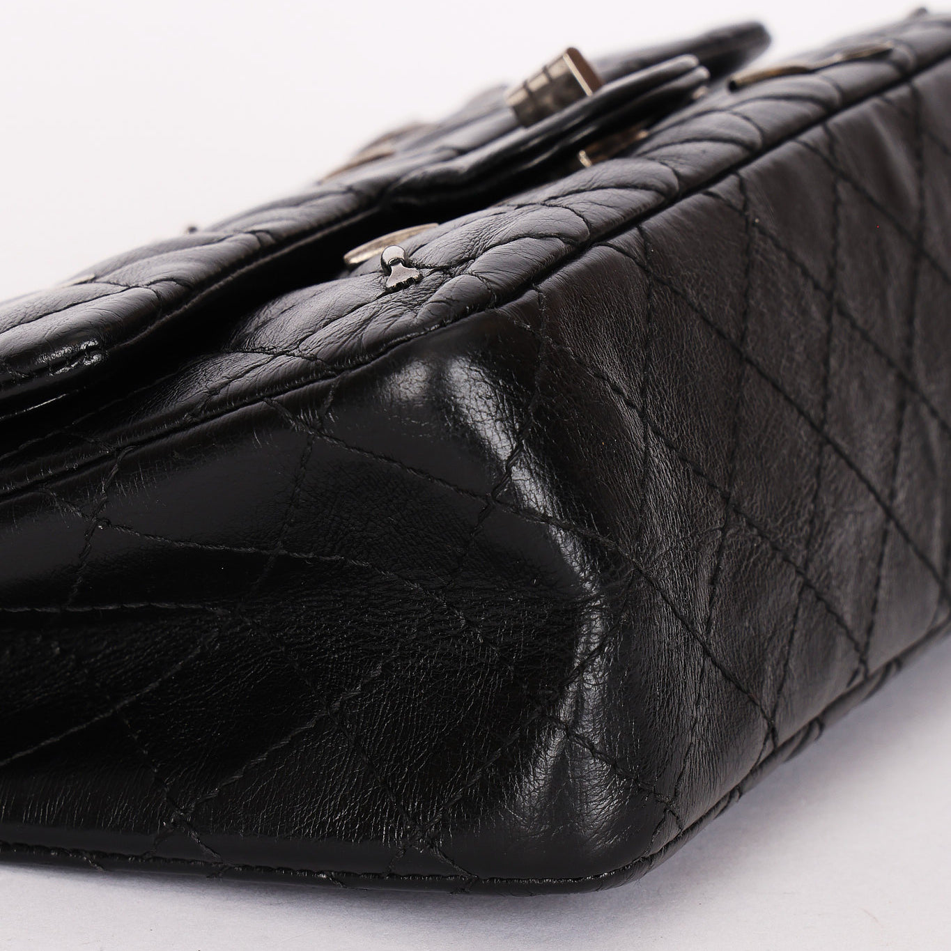 Chanel 2.55 Reissue Double Flap 225 Brasserie Charms Black Calfskin RHW