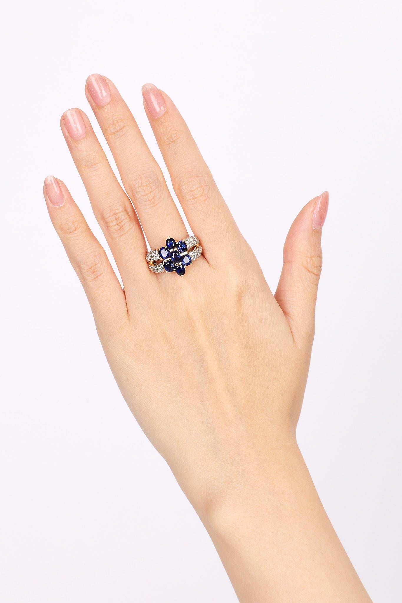 18K Yellow Gold Sapphire and Diamond Cocktail Ring, Size US 7.5