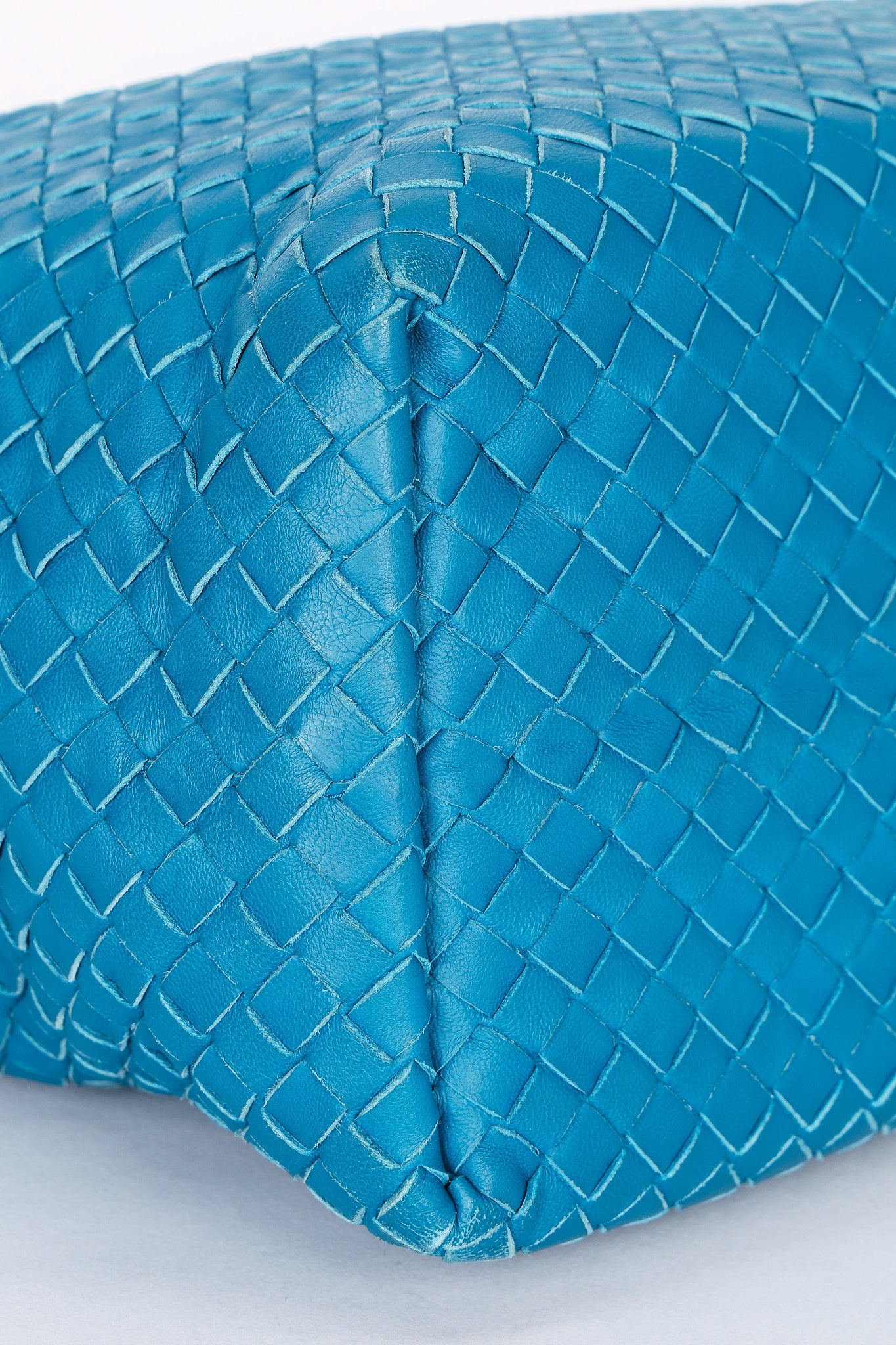 Bottega Veneta Medium Intrecciato Garda Tote Blue