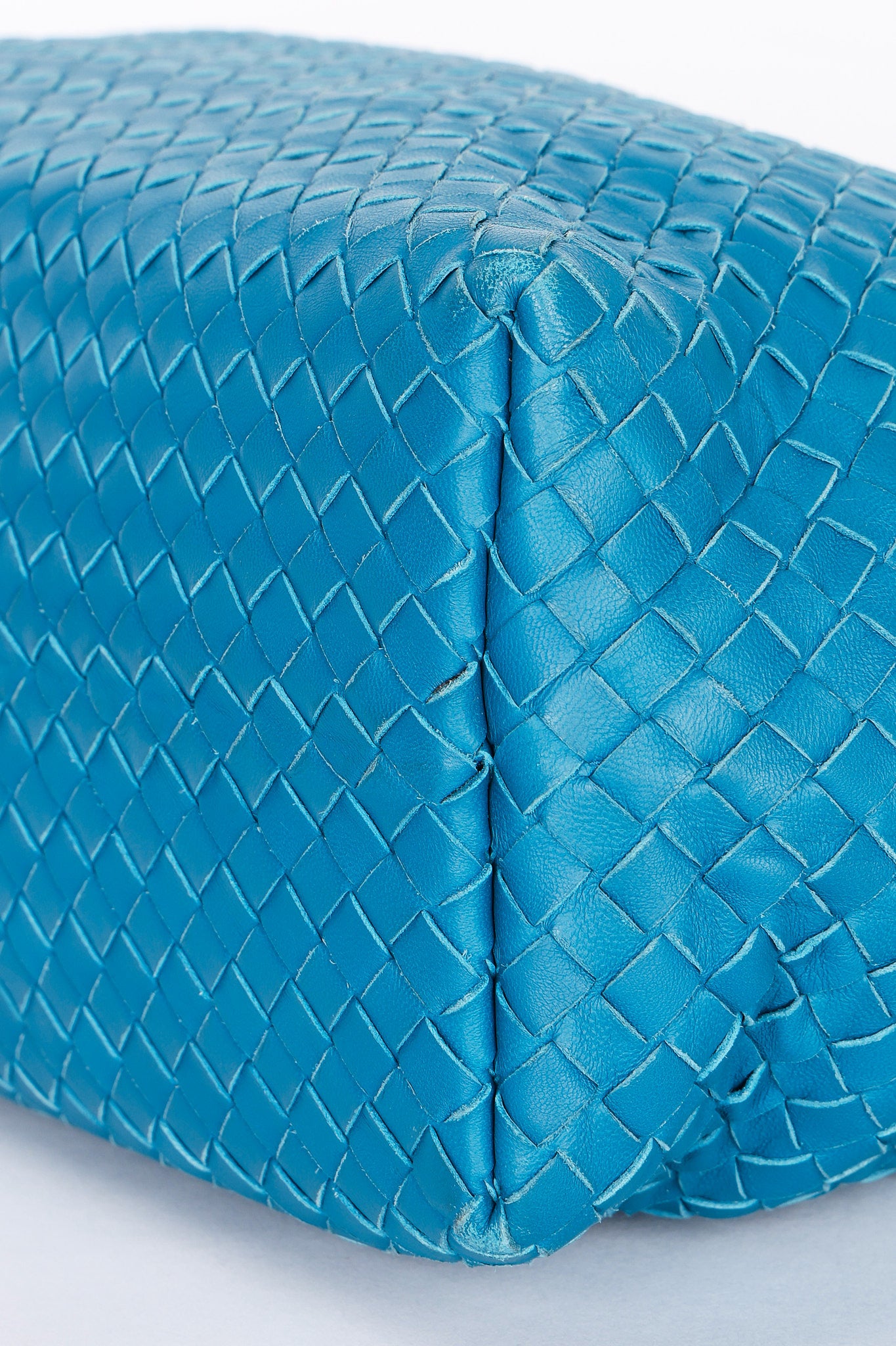 Bottega Veneta Medium Intrecciato Garda Tote Blue