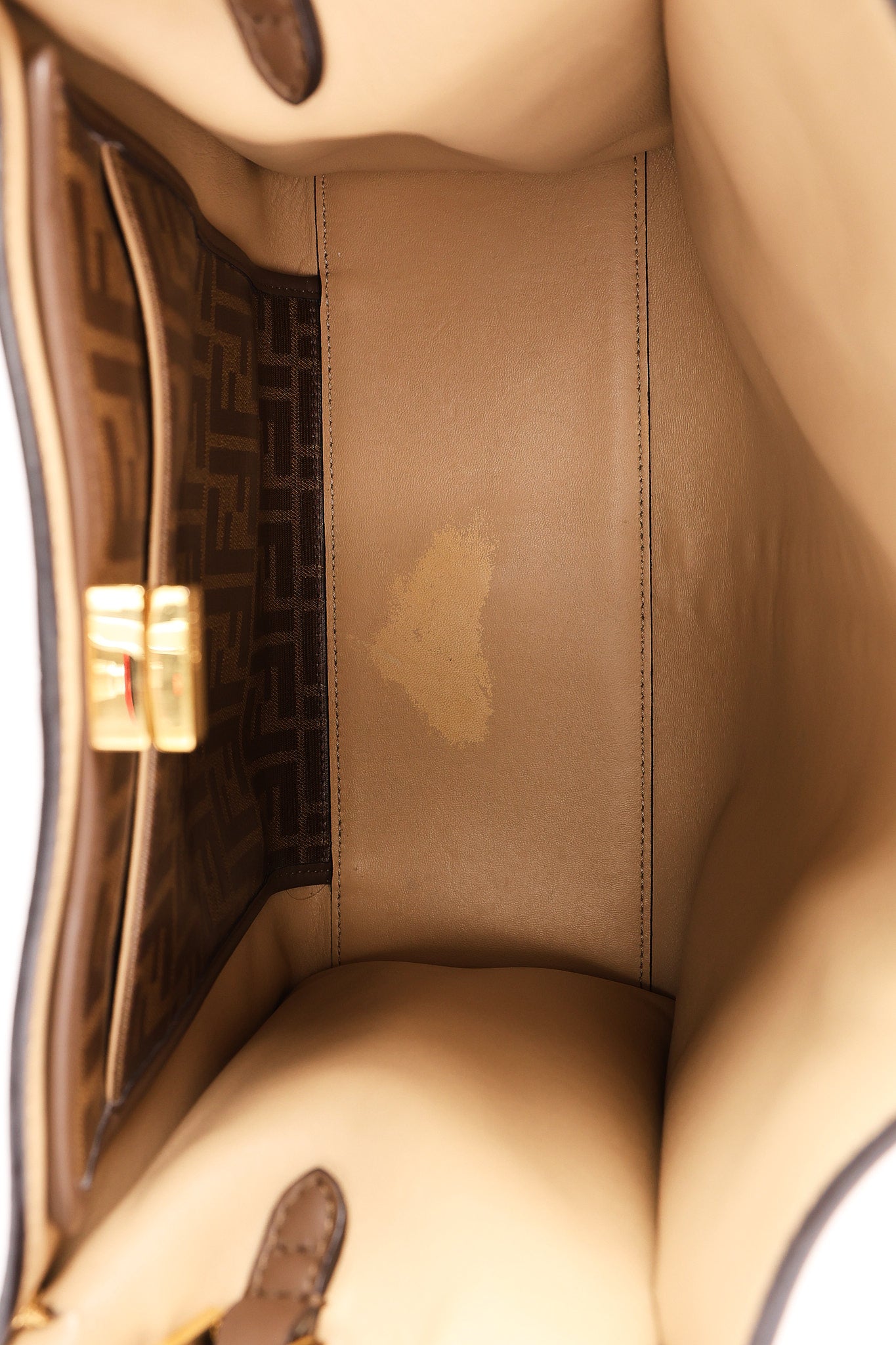 Fendi Medium Peekaboo X-Lite