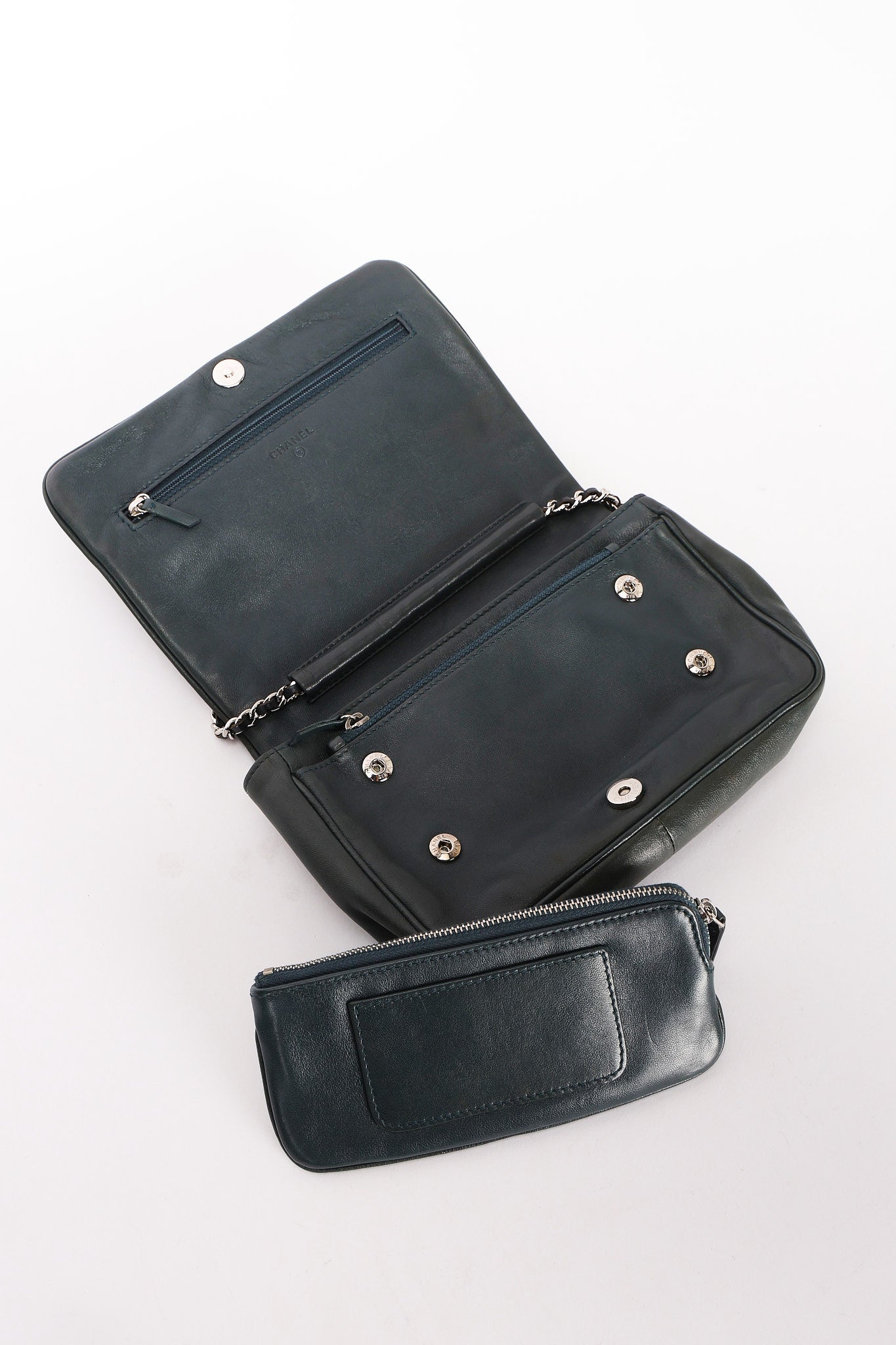 Chanel Wallet on Chain Green Calfskin SHW