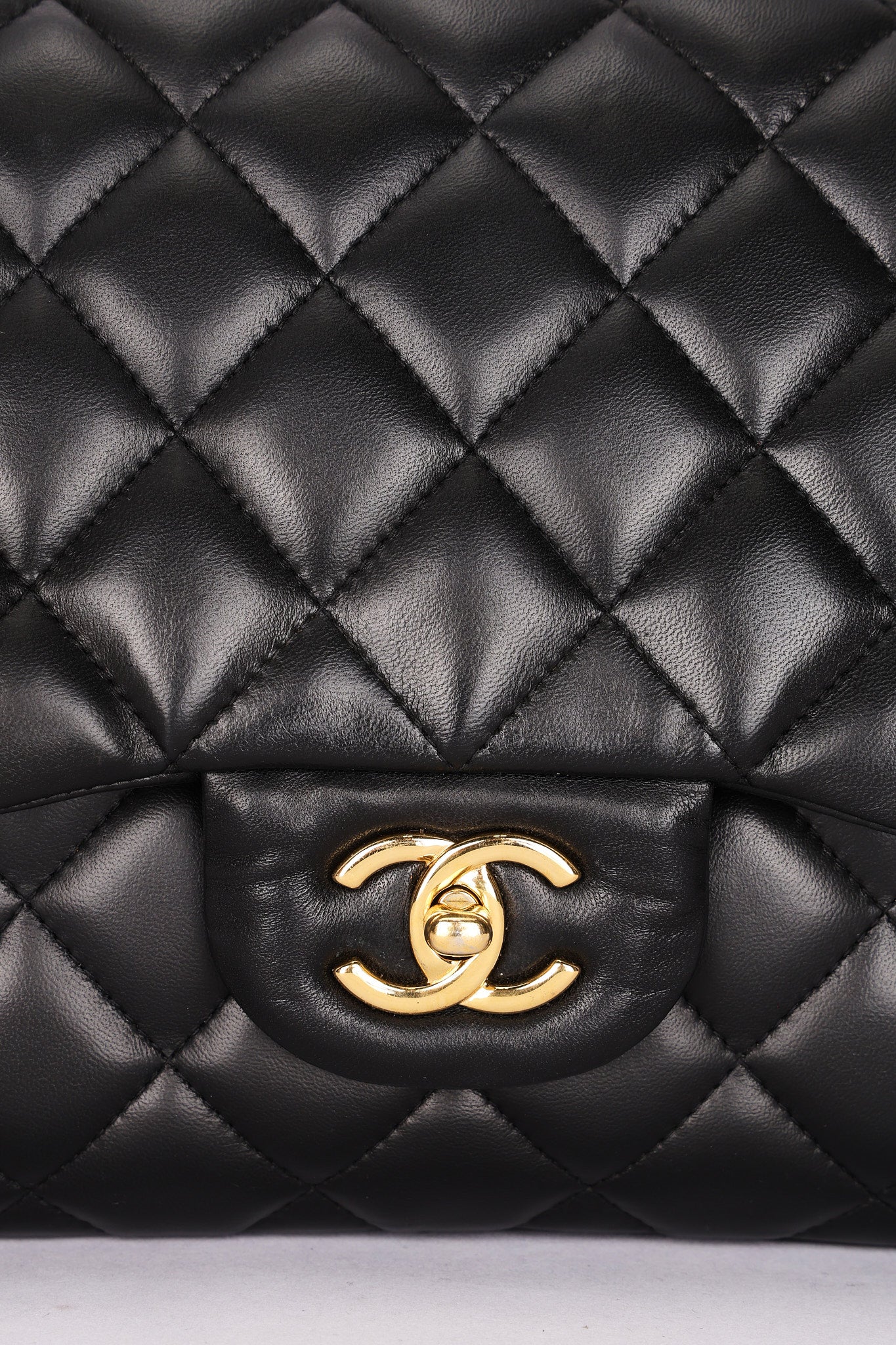 Chanel Jumbo Classic Double Flap Black Lambskin GHW